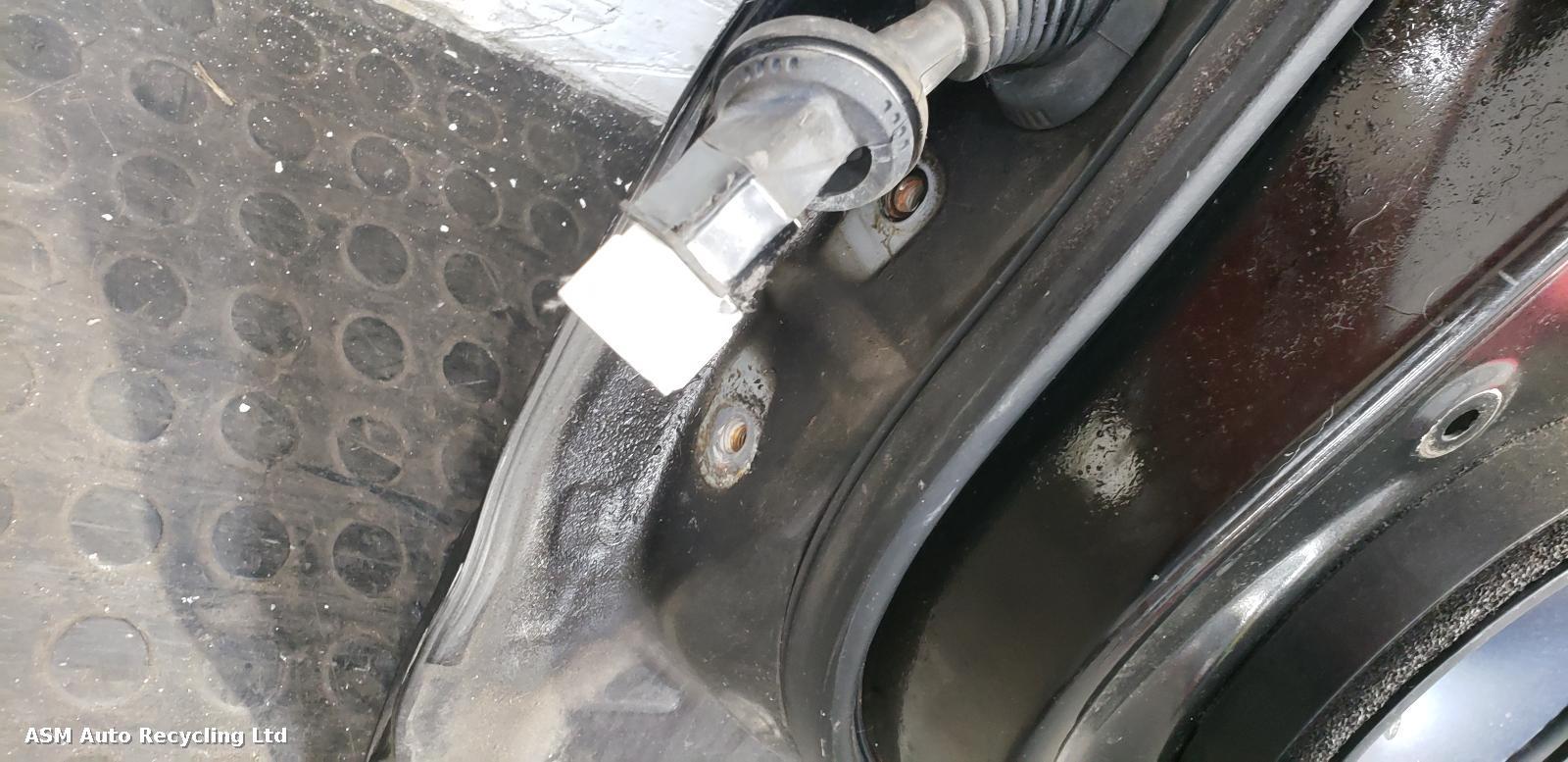 View Auto part R Rear Door Honda Crv 2008