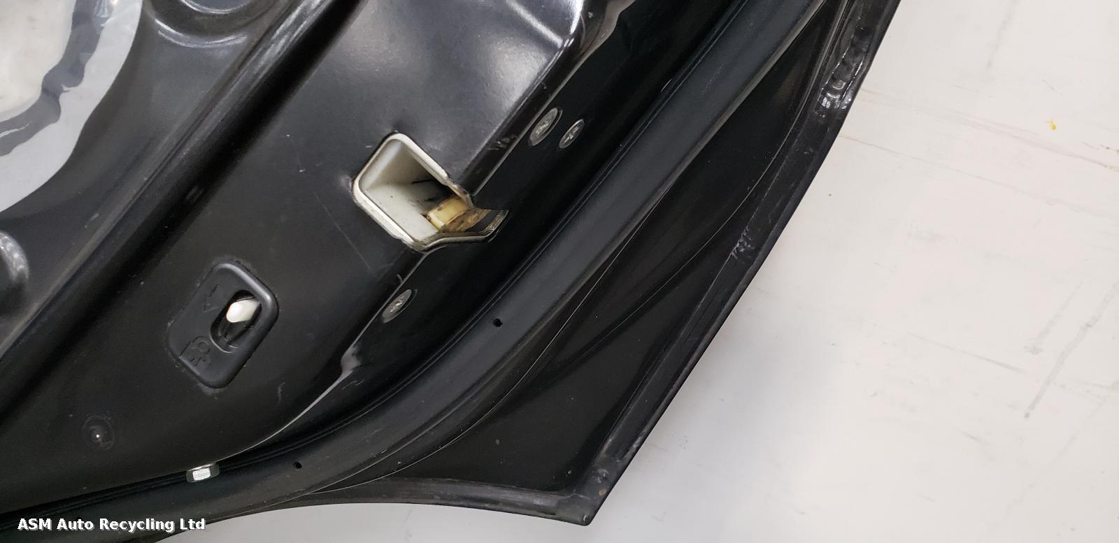 View Auto part R Rear Door Honda Crv 2008