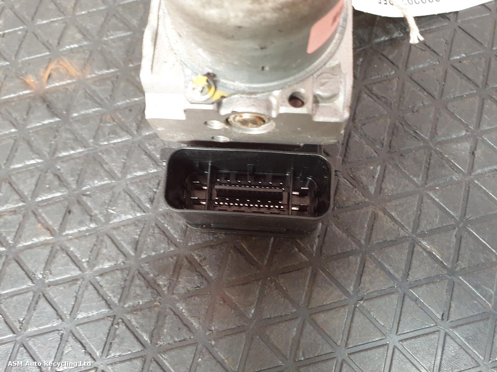 View Auto part ABS Pump/Modulator Honda Nss 300 Forza 2019