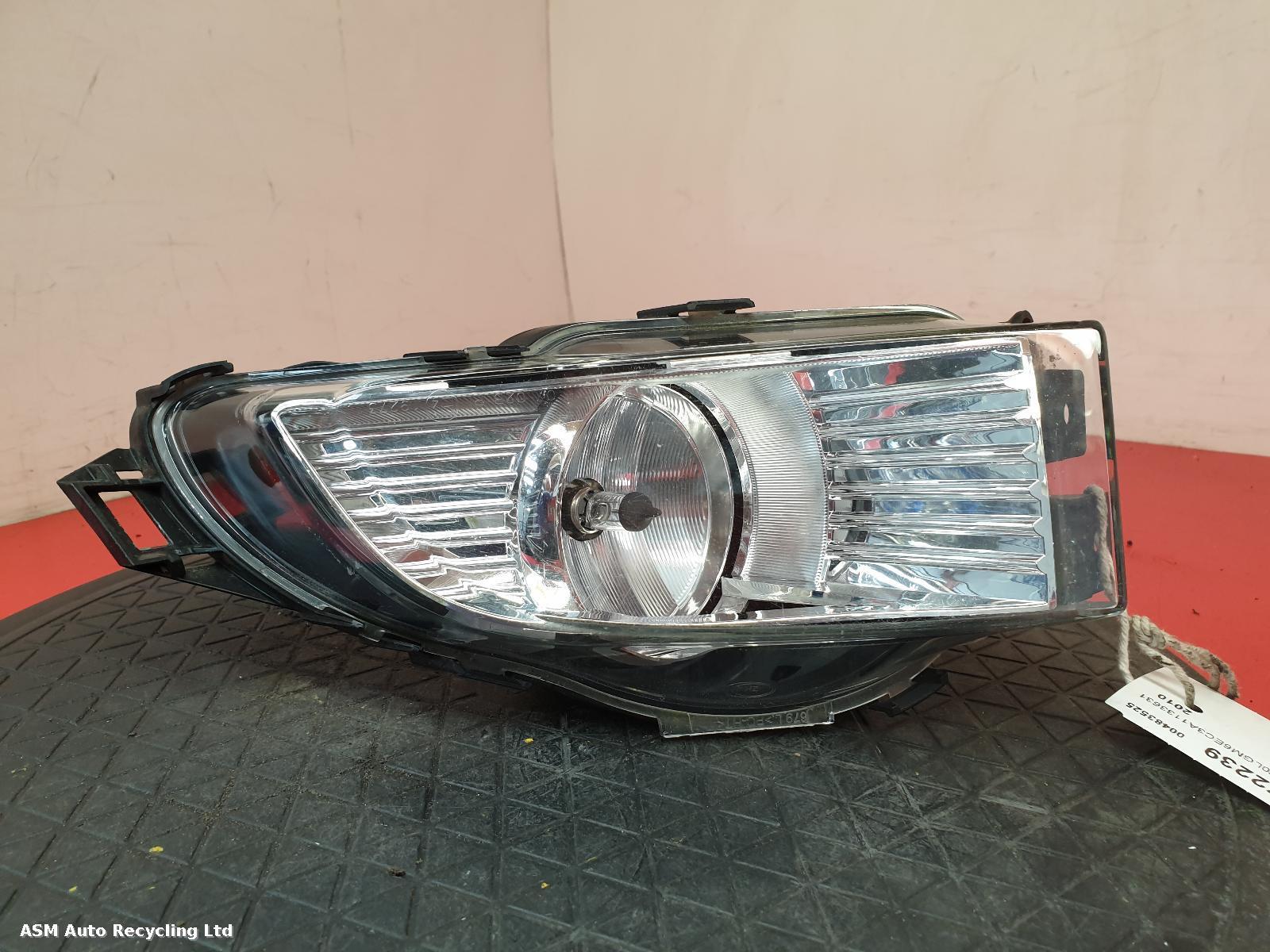 View Auto part Fog Lamp Vauxhall Insignia 2010