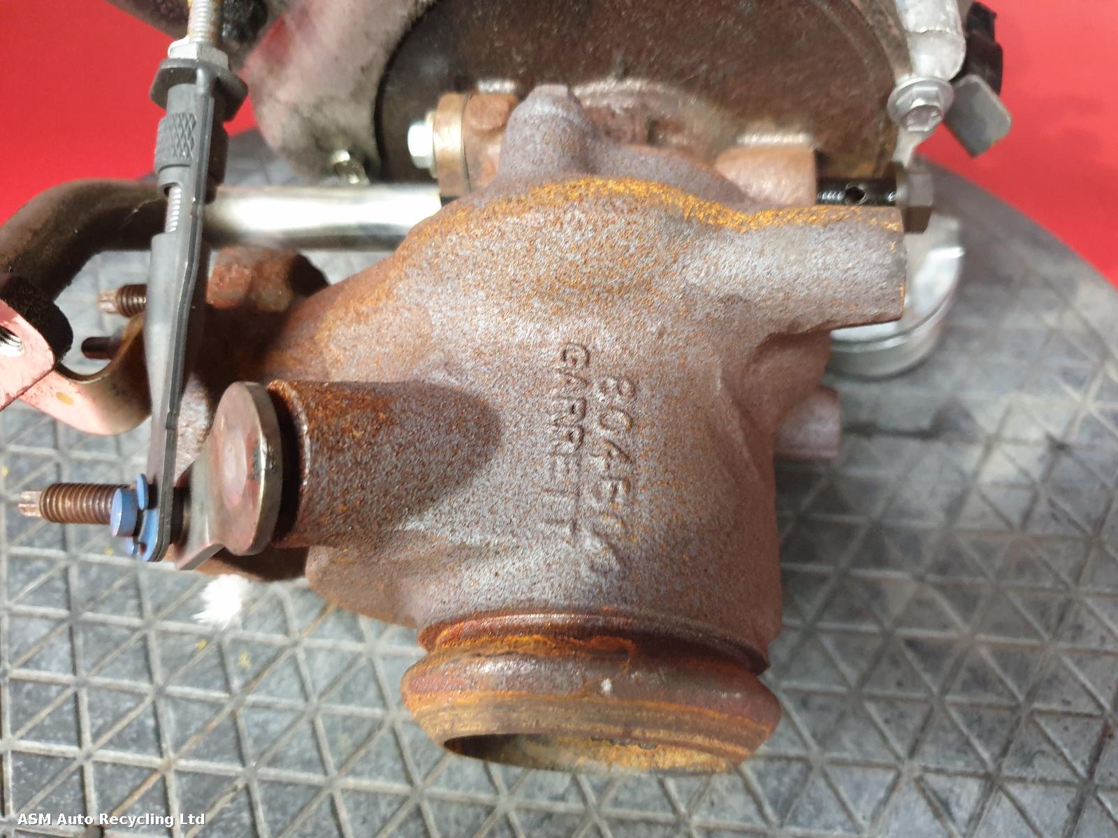 View Auto part Turbocharger Renault Clio 2015