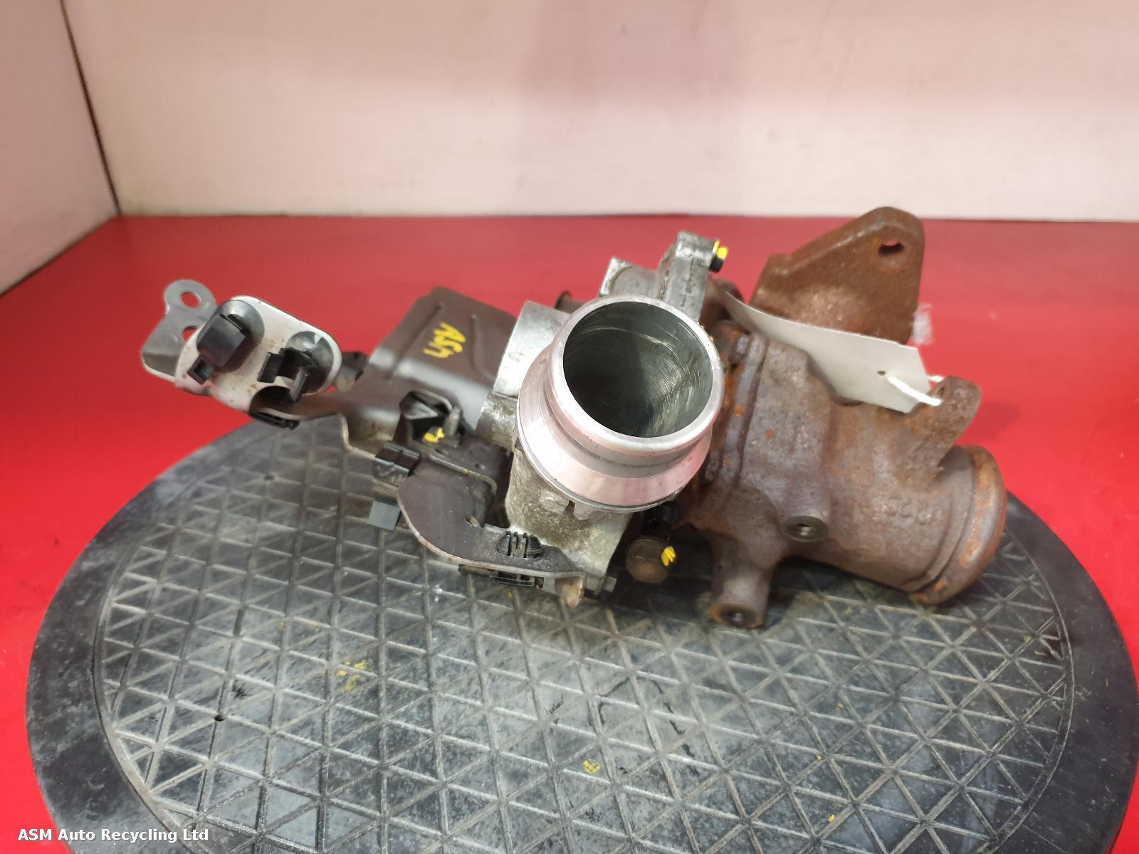 View Auto part Turbocharger Renault Clio 2015