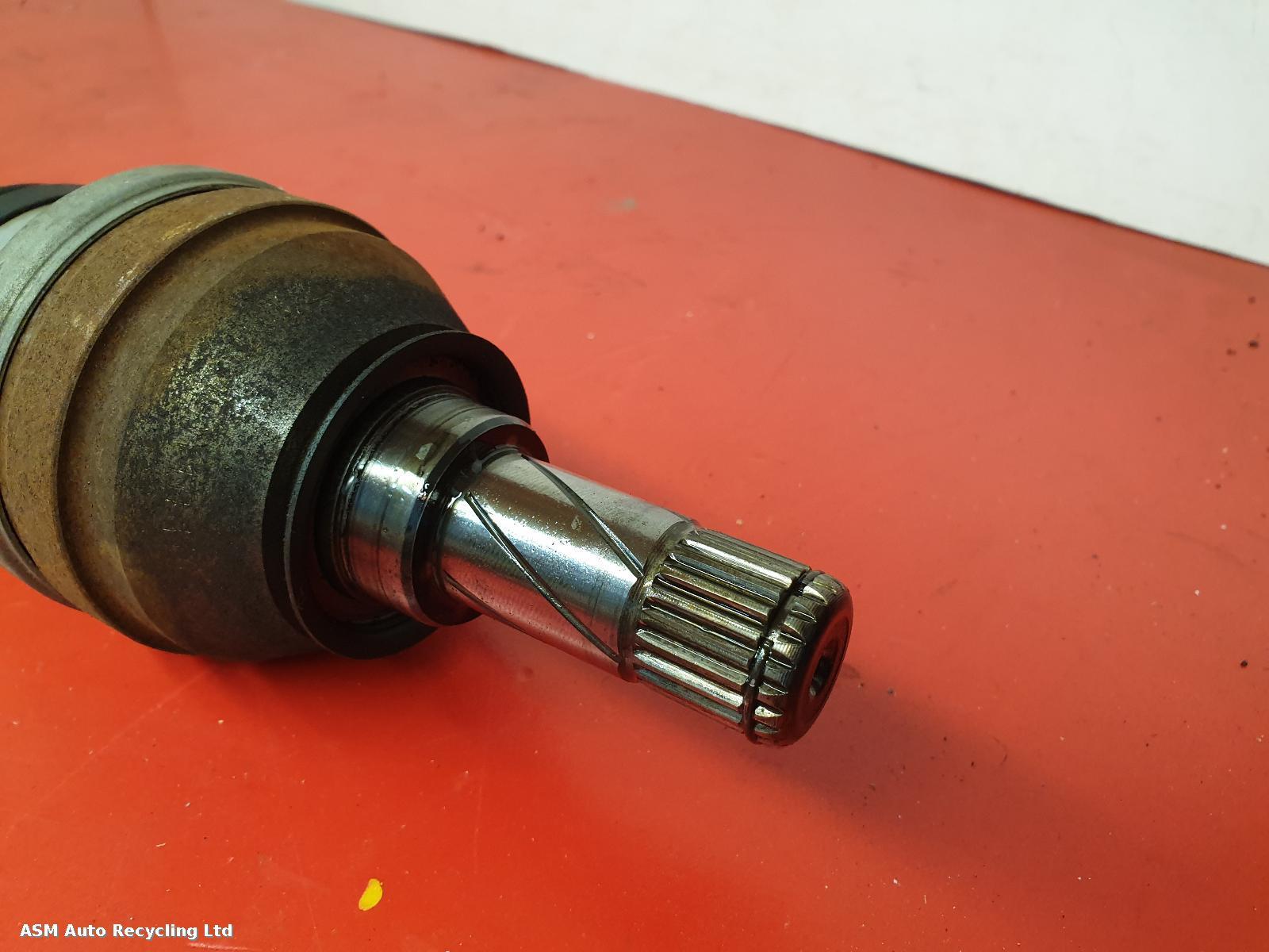 View Auto part Right Driveshaft Vauxhall Astra 2015