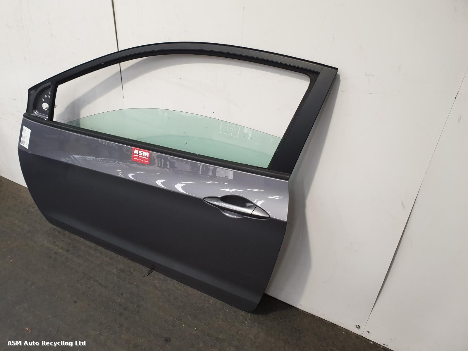 View Auto part L Front Door Hyundai I30 2013