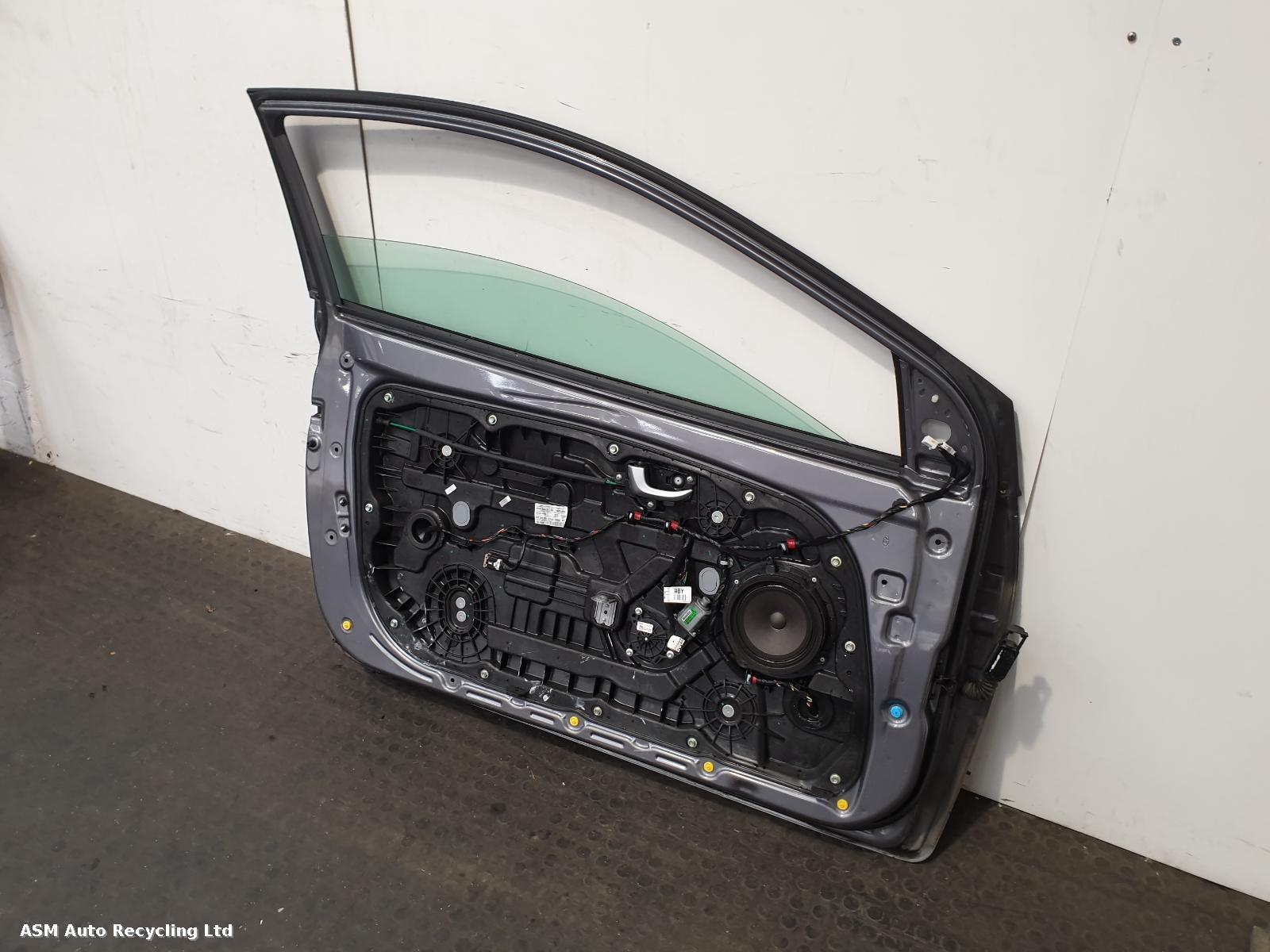 View Auto part L Front Door Hyundai I30 2013
