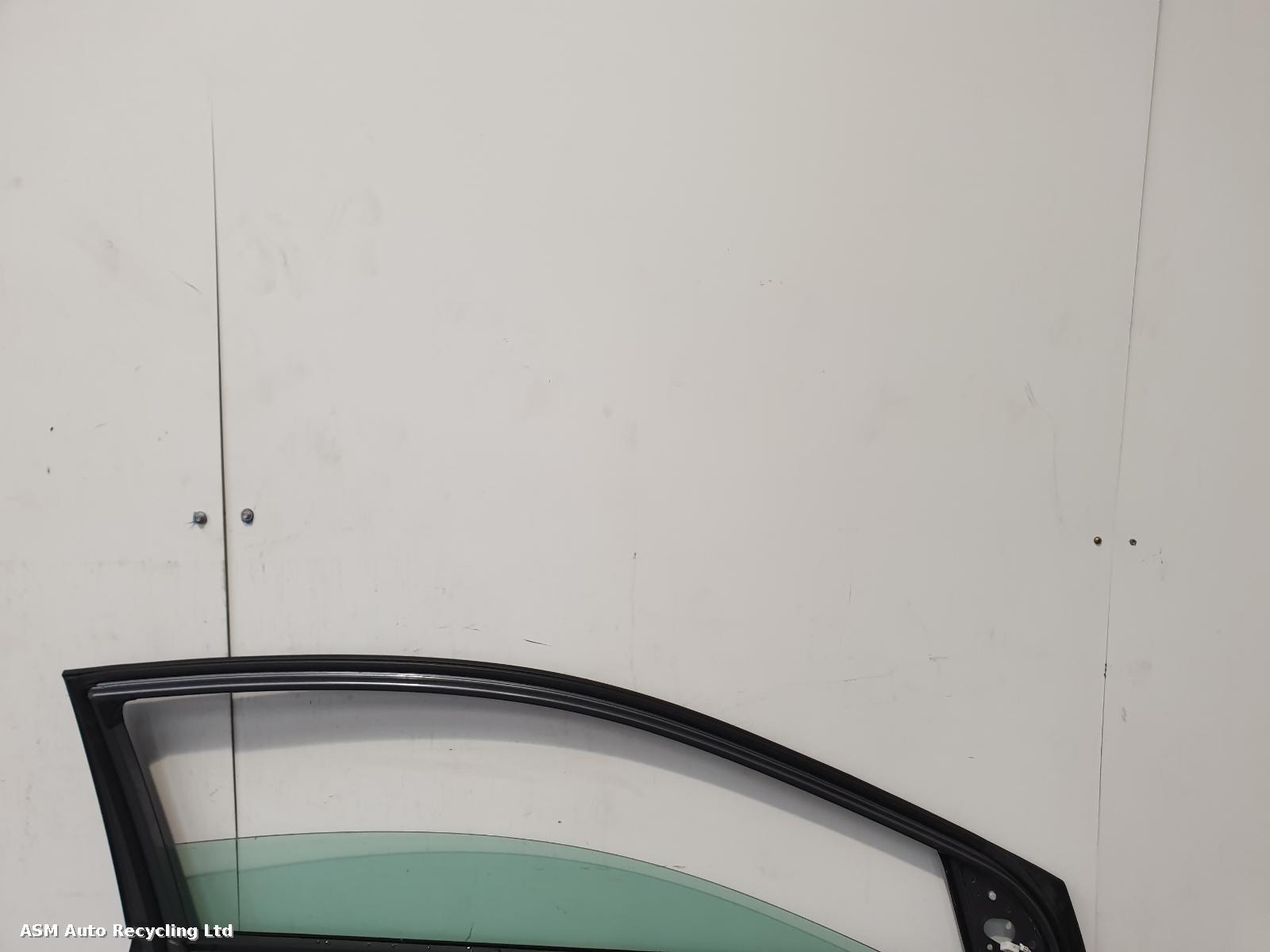 View Auto part L Front Door Hyundai I30 2013