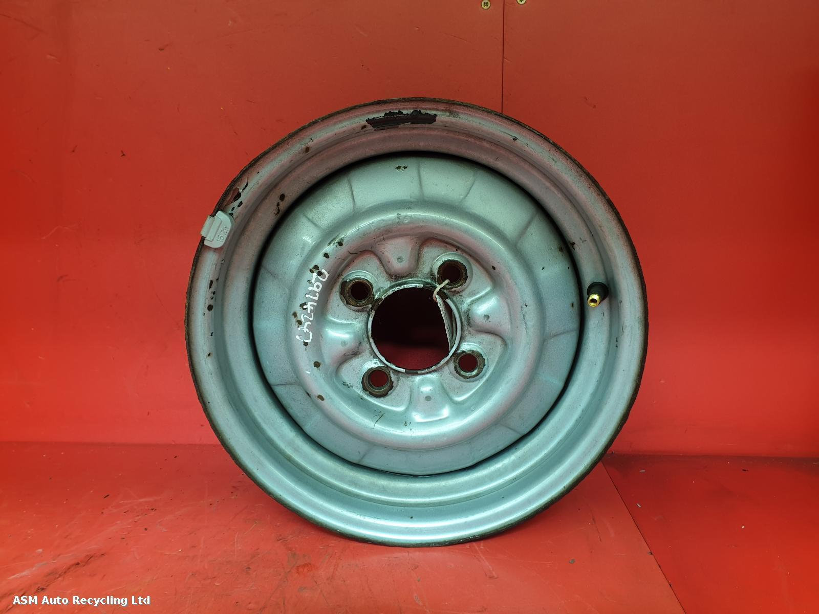 View Auto part Wheel Reliant Robin 1999