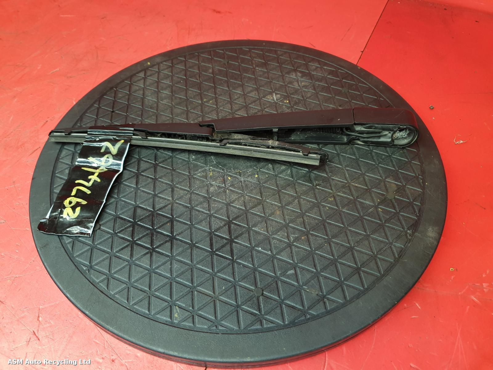 View Auto part Wiper Arm Kia Sportage 2018