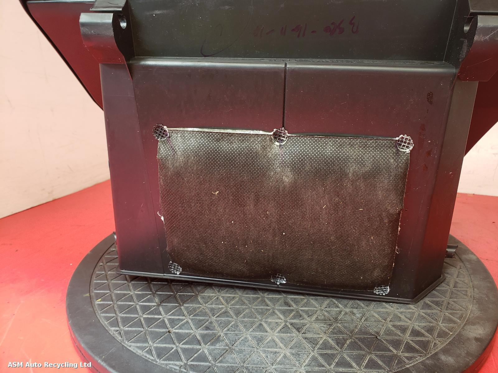 View Auto part Glove Box Mazda 2  2018