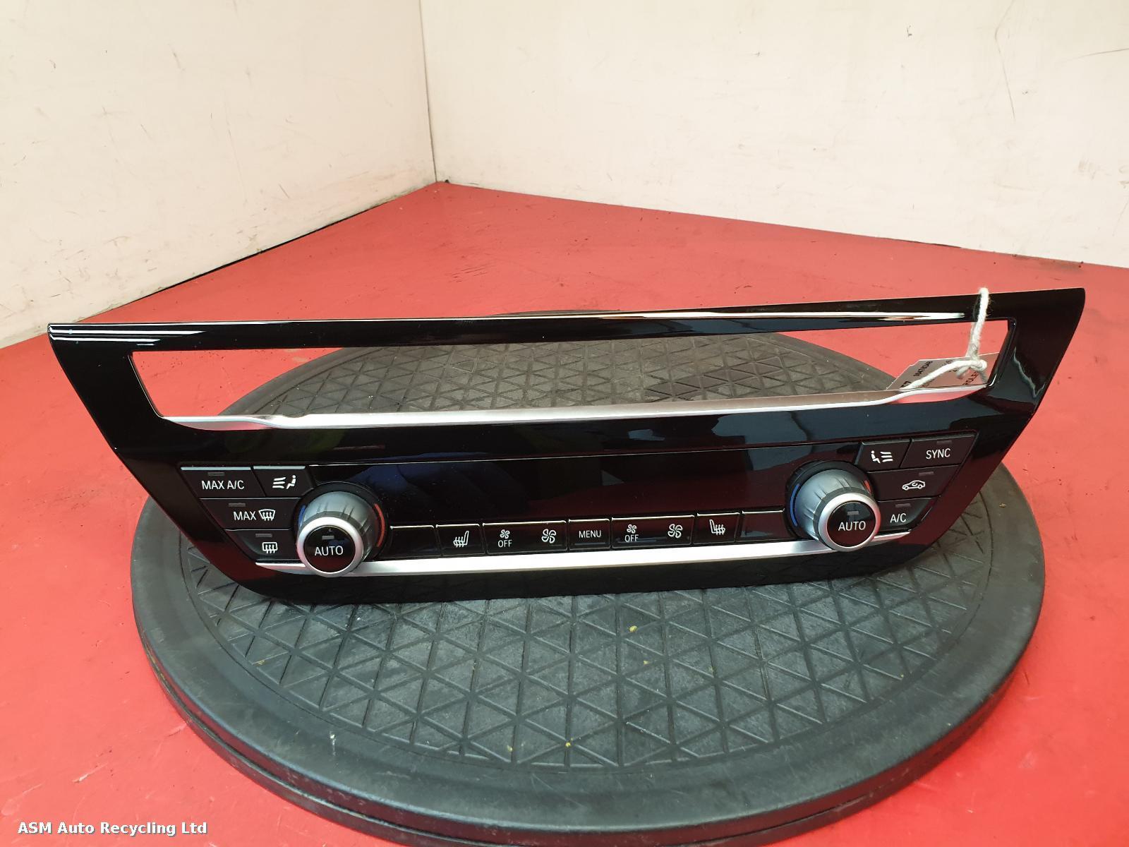 View Auto part Heater/AC Controller Bmw 5 Series 2020