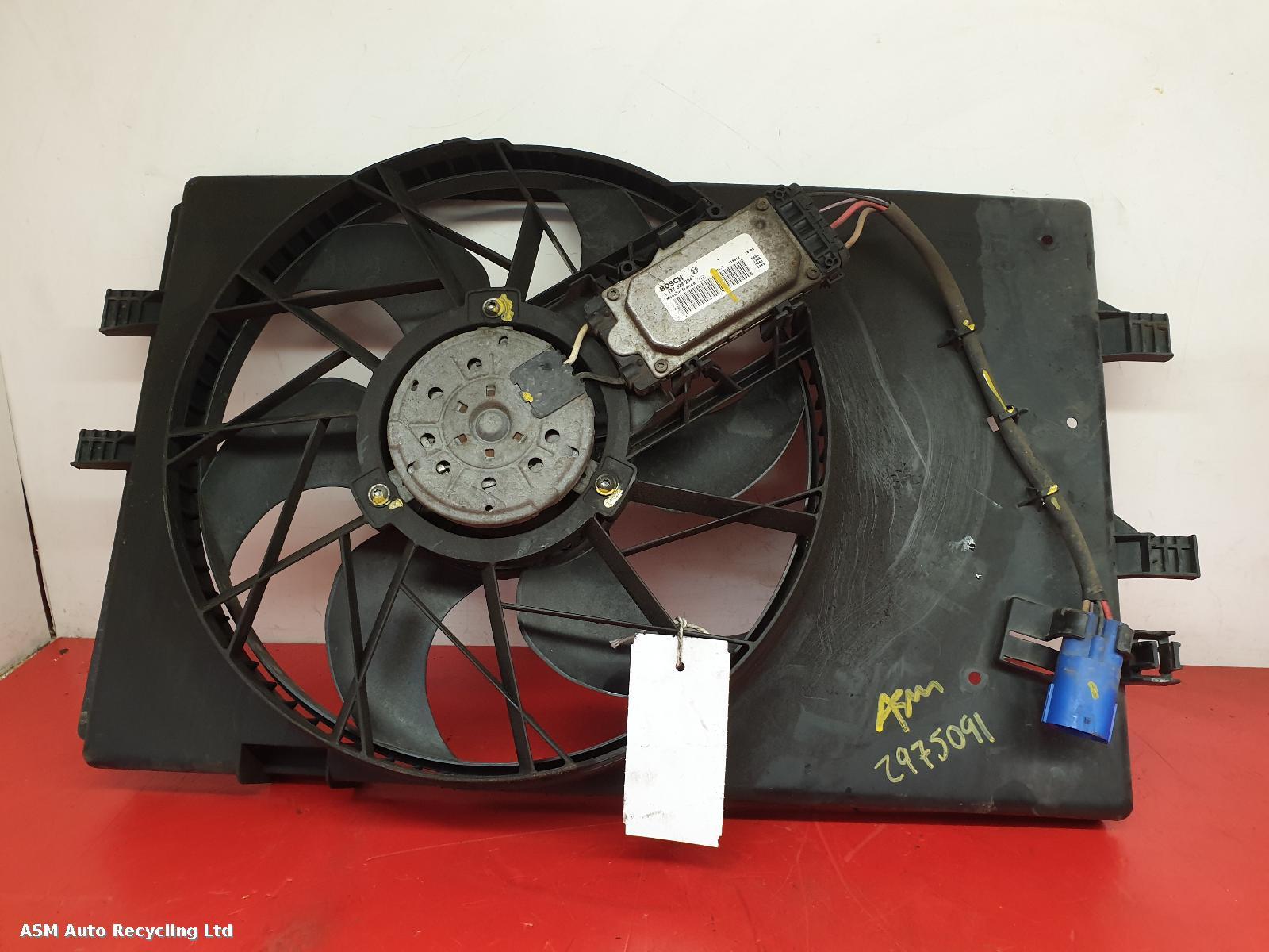 View Auto part Engine Cooling Motor Mercedes A Class 2011