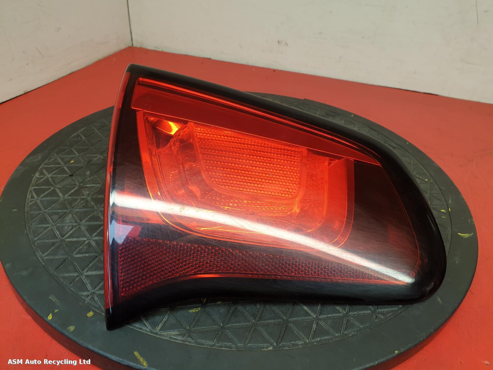 View Auto part L Taillight Citroen C3 2011