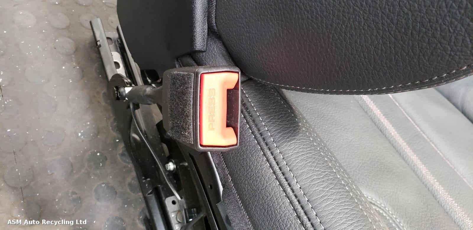 View Auto part Complete Interior Bmw 5 Series 2020