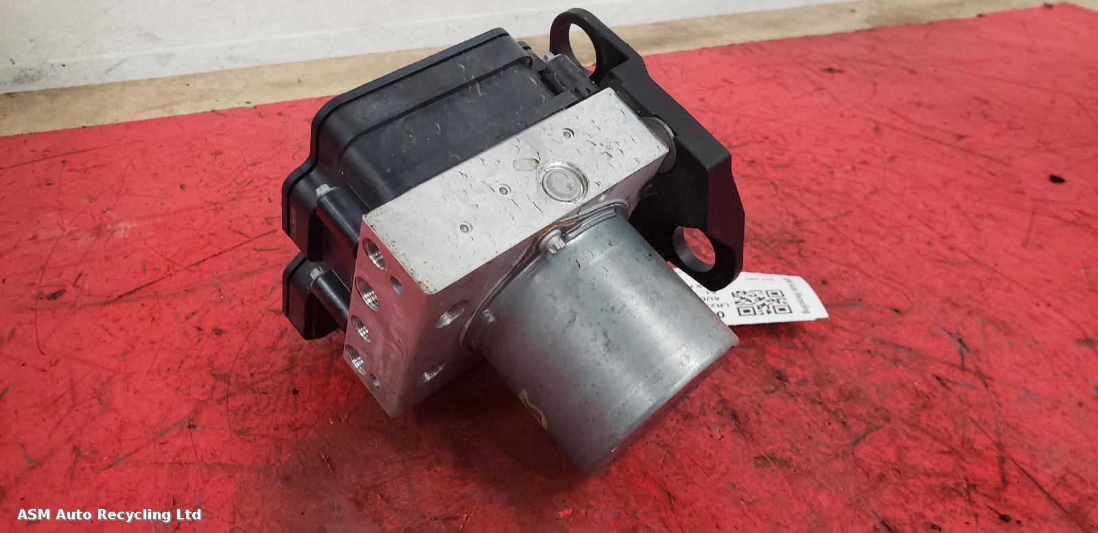 View Auto part ABS Pump/Modulator Audi A1 2023