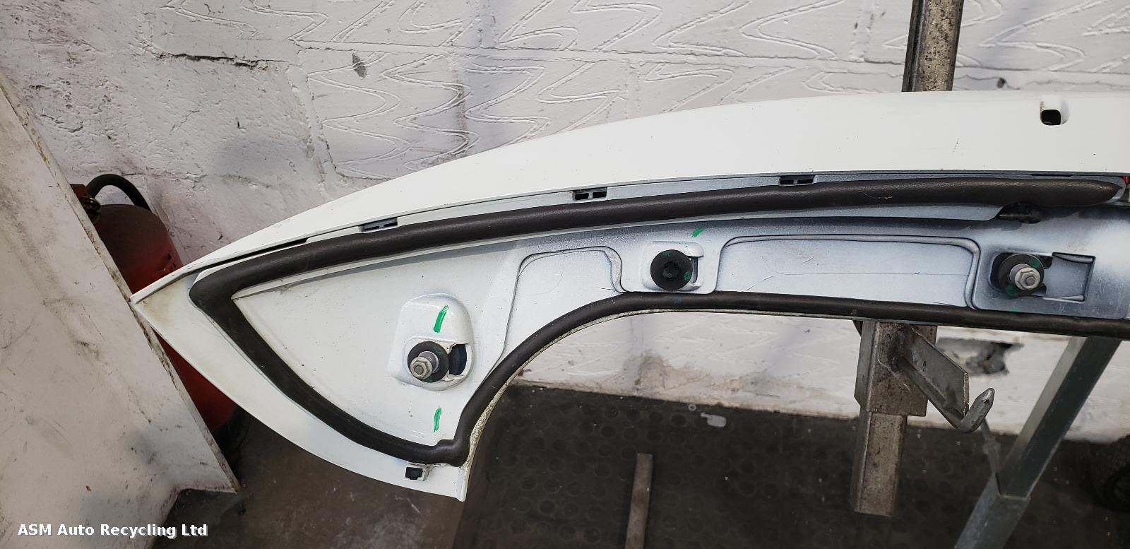 View Auto part Rear Spoiler Alfa Romeo Giulietta 2014