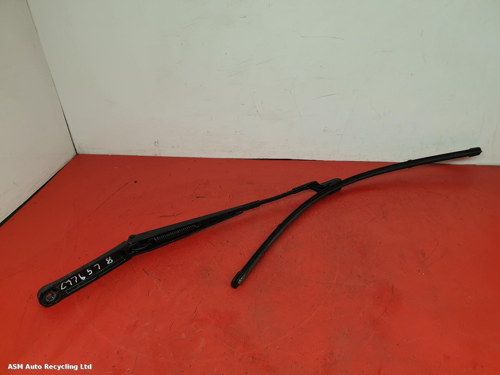 View Auto part Wiper Arm Volkswagen Polo 2021