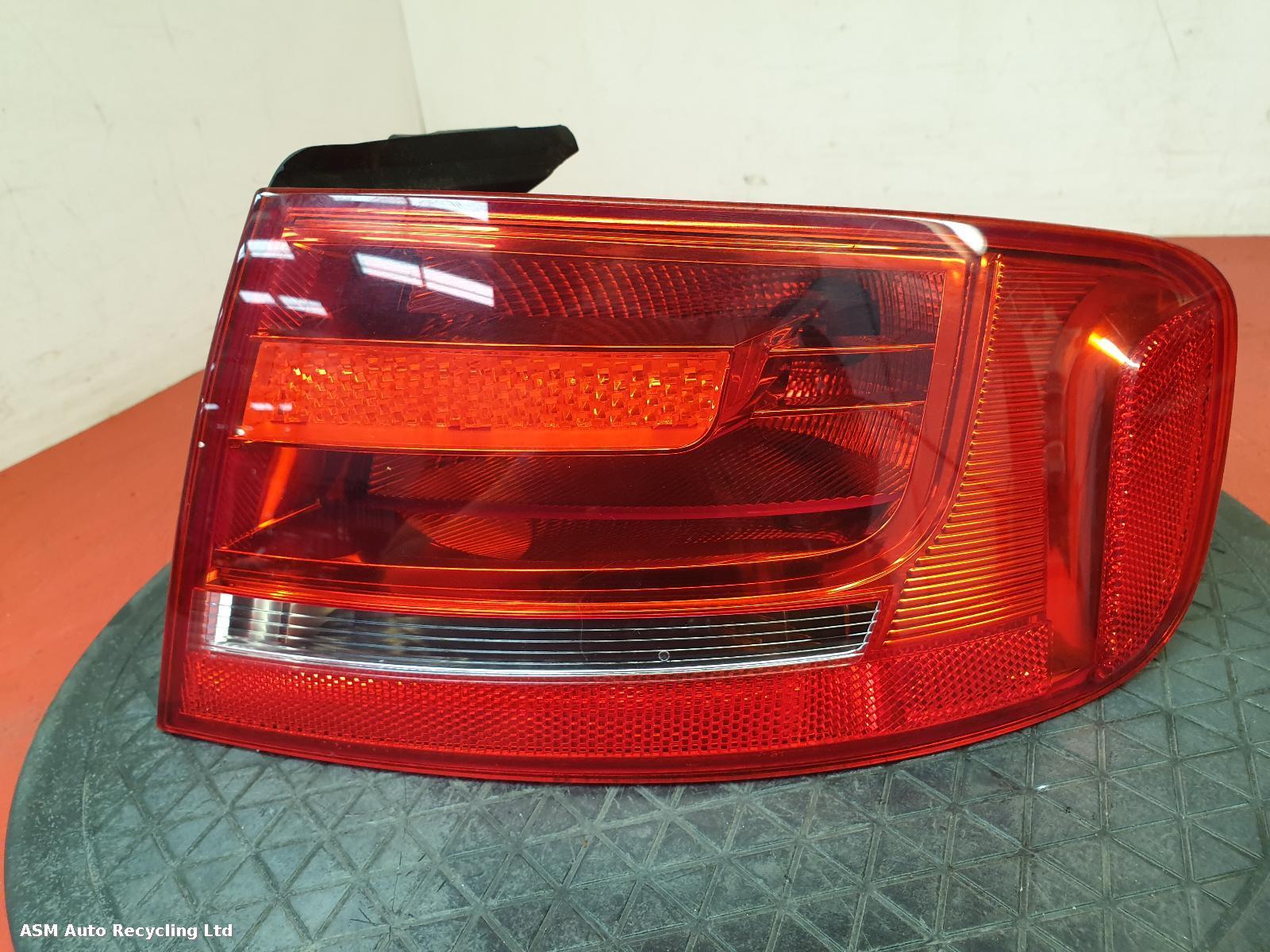 View Auto part R Taillight Audi A4 2009