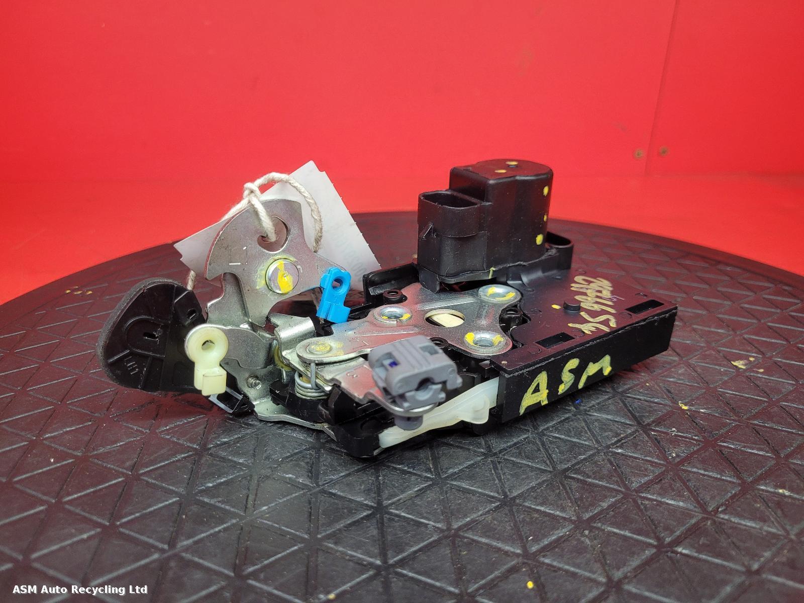 View Auto part Door Lock Assembly Vauxhall Viva 2016