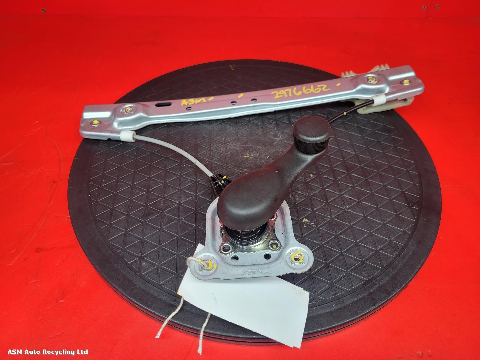 View Auto part LR Window Regulator Vauxhall Viva 2016
