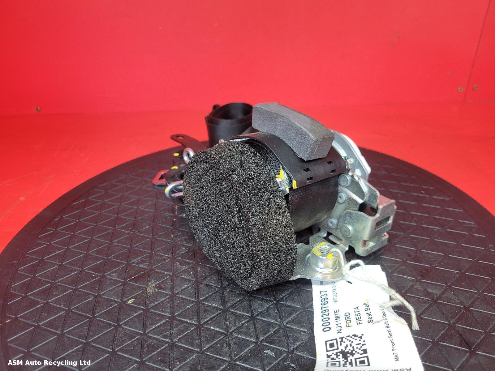 View Auto part Seat Belt Ford Fiesta 2011