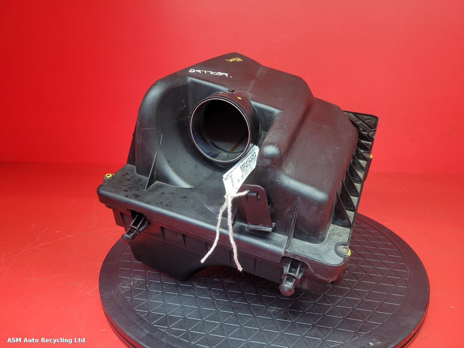 View Auto part Air Cleaner/Box Vauxhall Zafira 2013