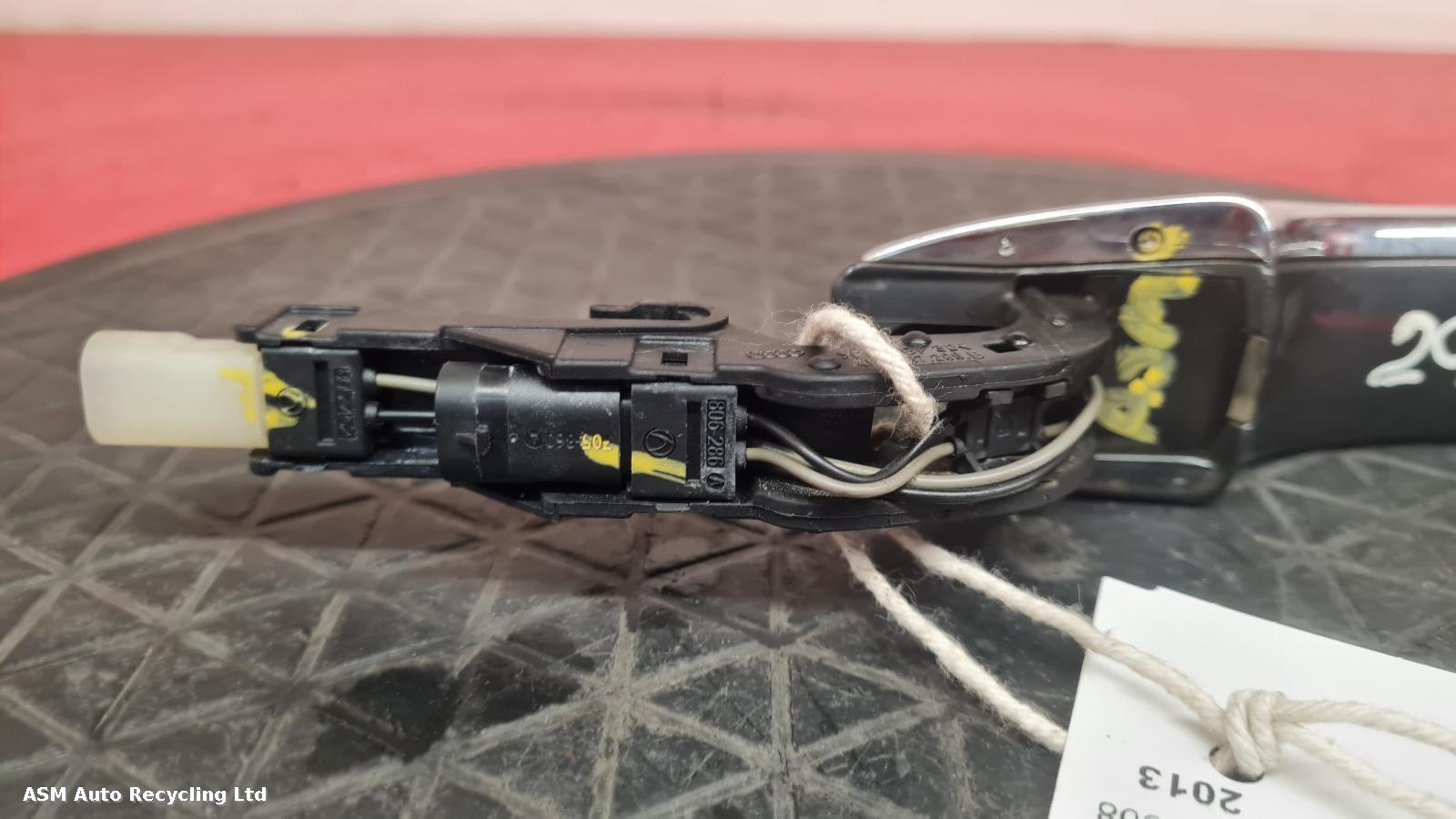 View Auto part Door Handle Audi A7 2013