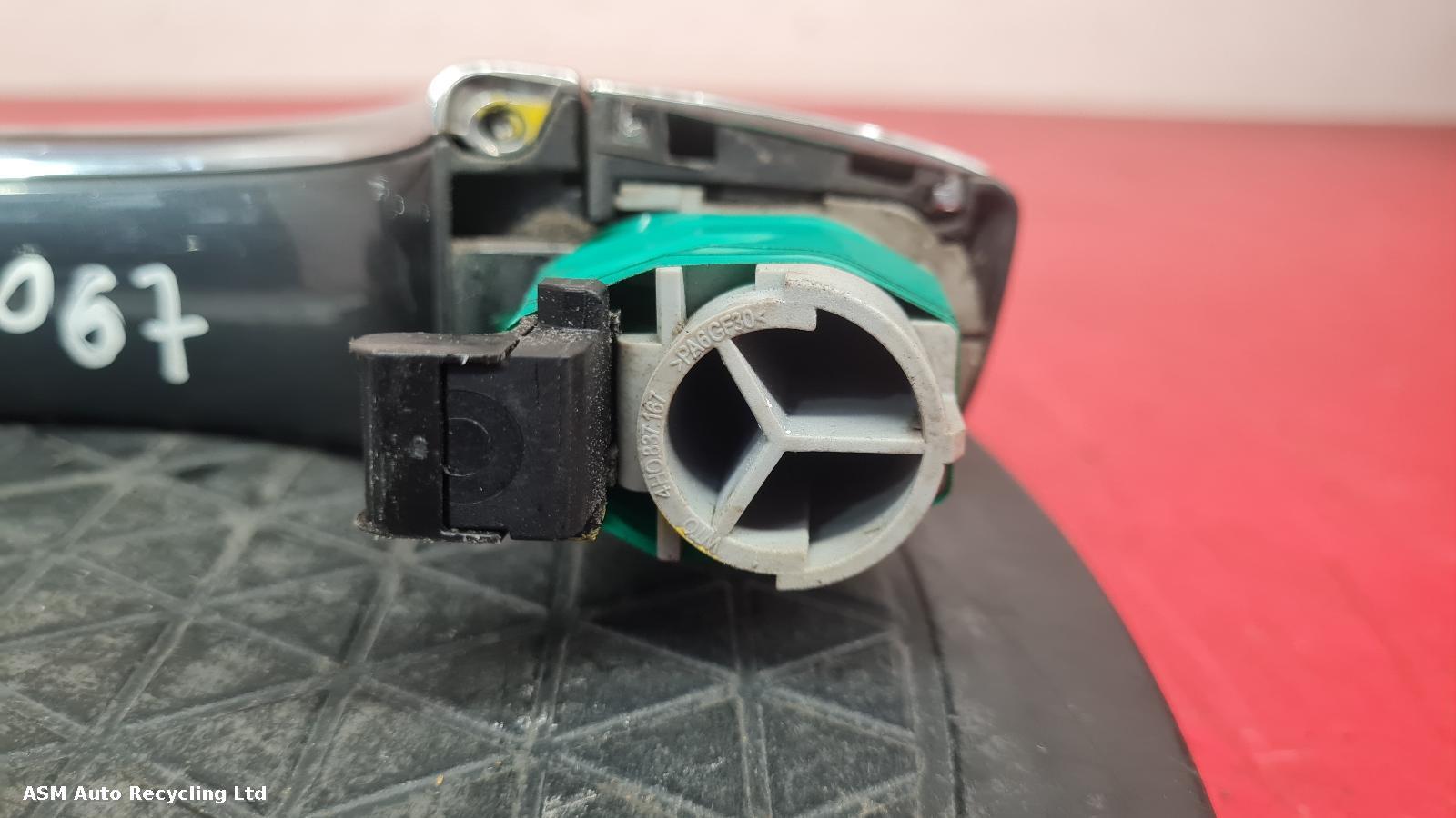 View Auto part Door Handle Audi A7 2013