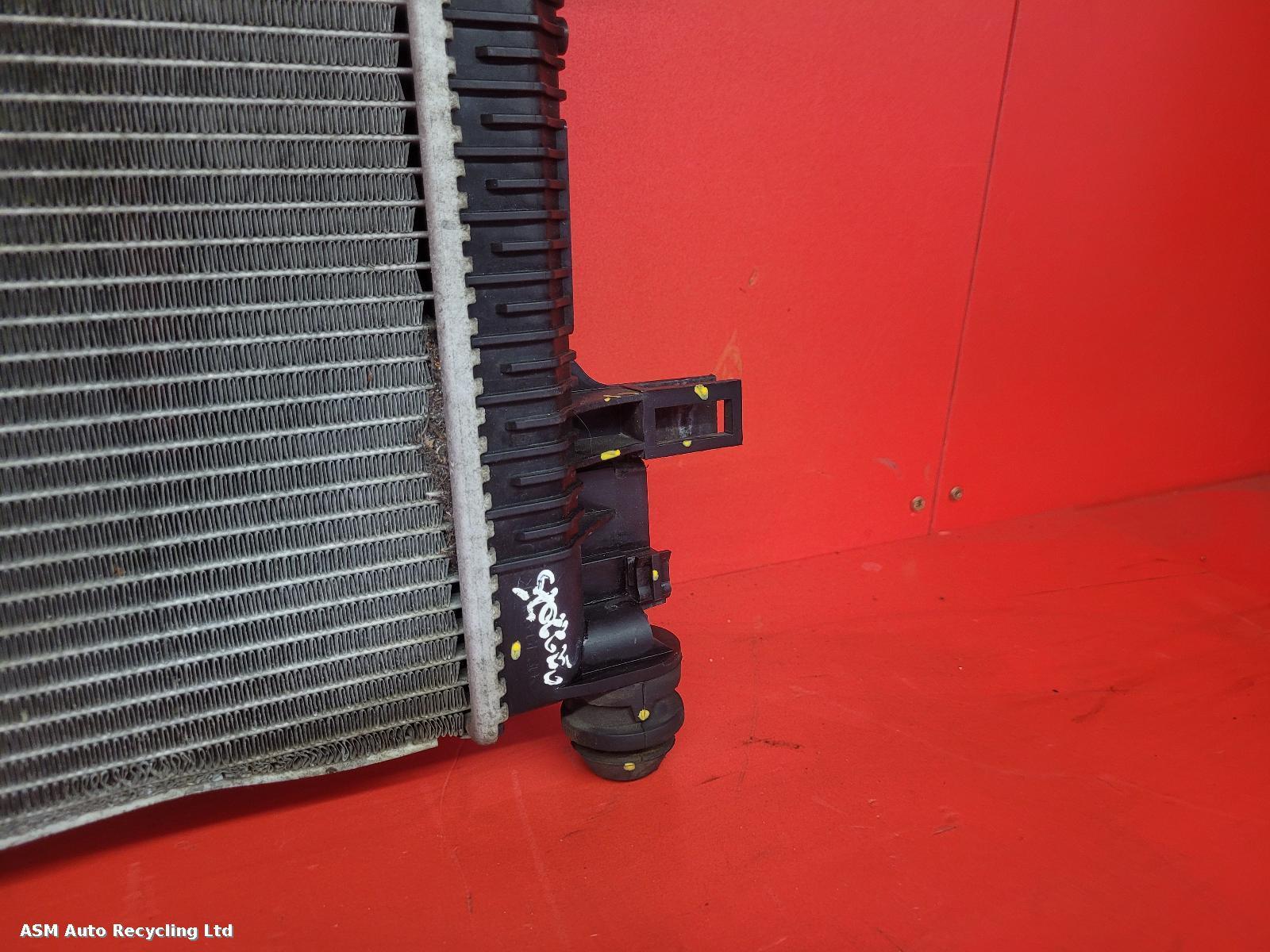 View Auto part Radiator Ford Focus 2012