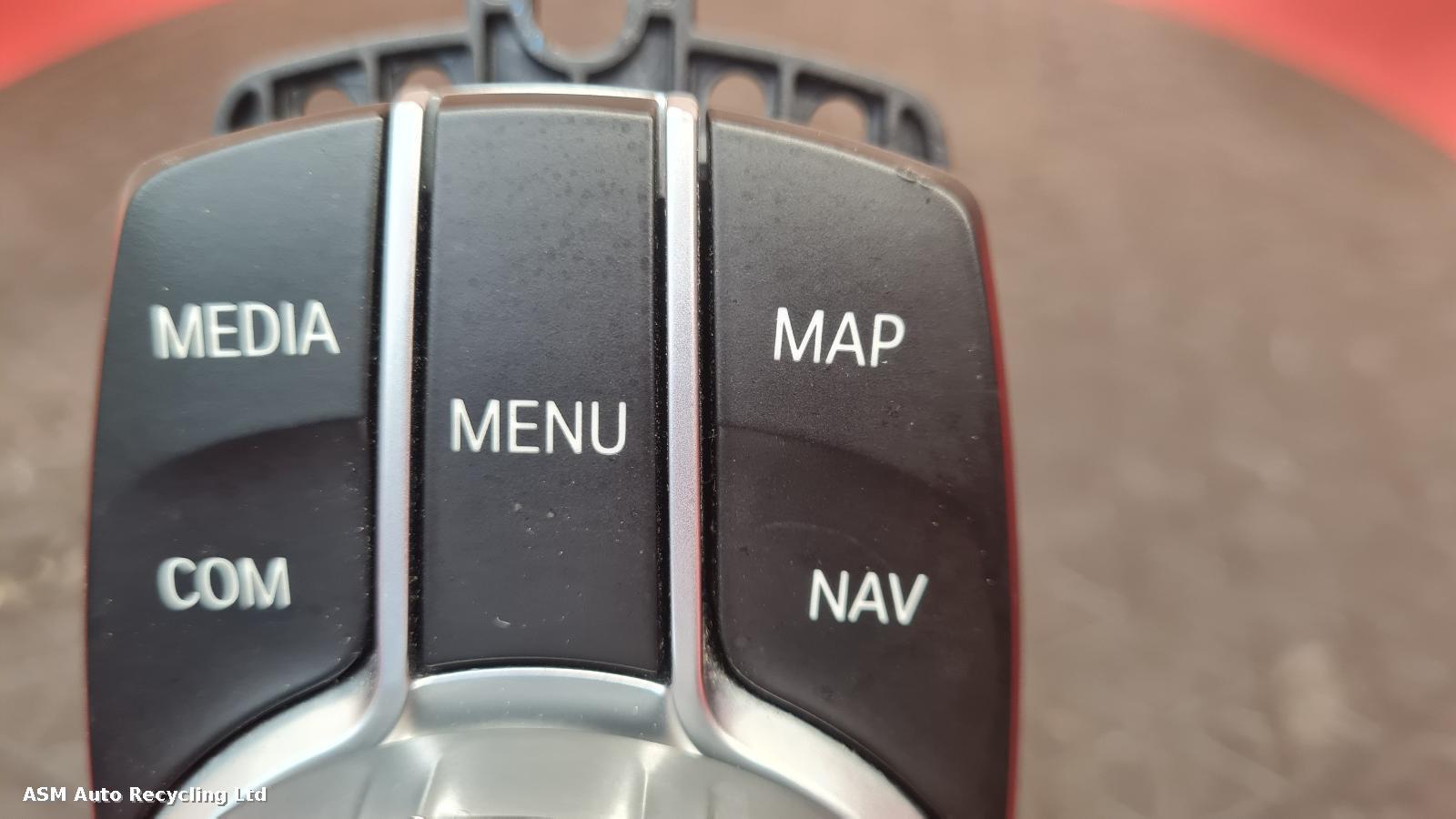 View Auto part Multifunction Computer Switch Bmw 5 Series 2020
