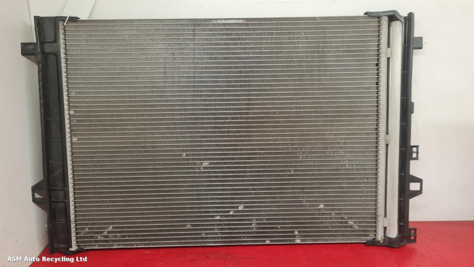 View Auto part Condenser Mercedes A Class 2016