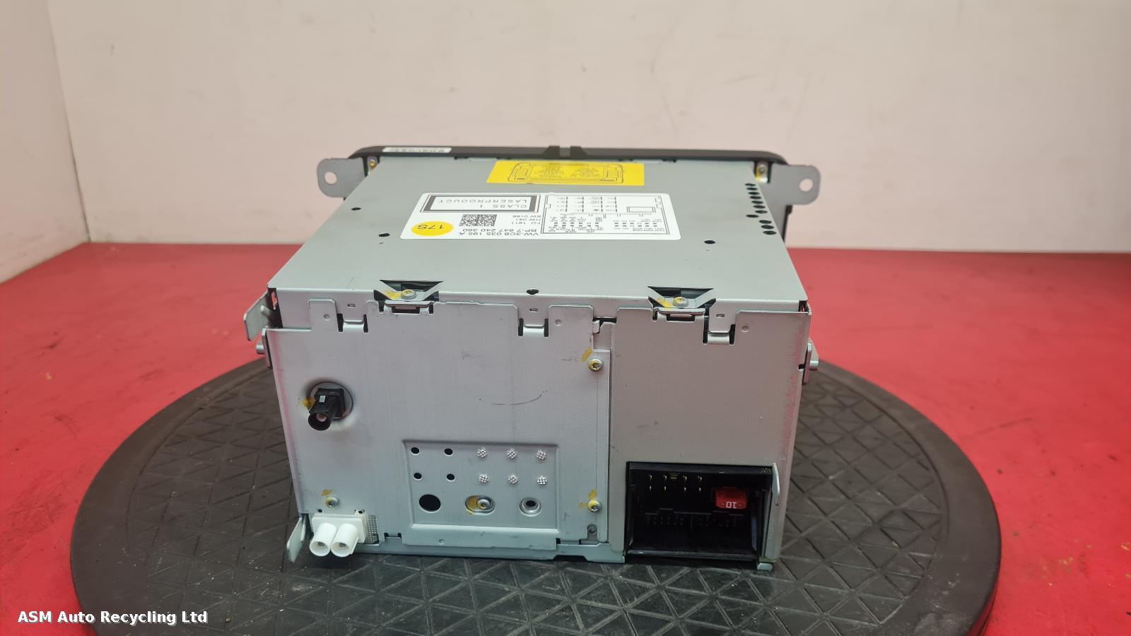 View Auto part A/V Equipment Volkswagen Golf 2011