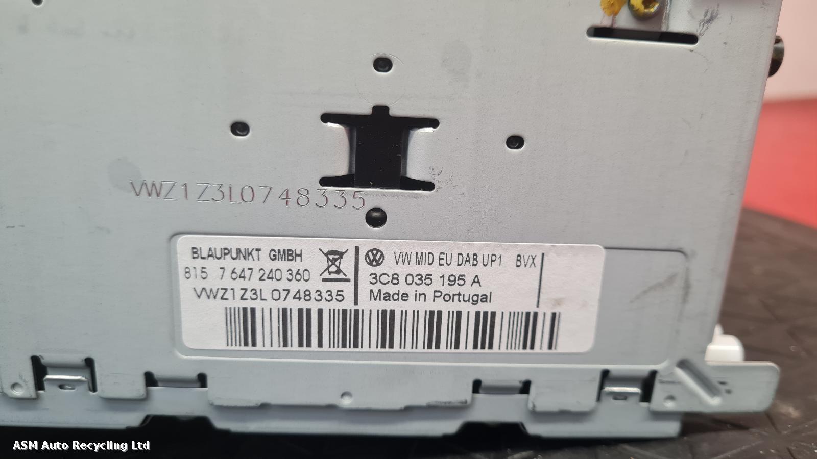 View Auto part A/V Equipment Volkswagen Golf 2011