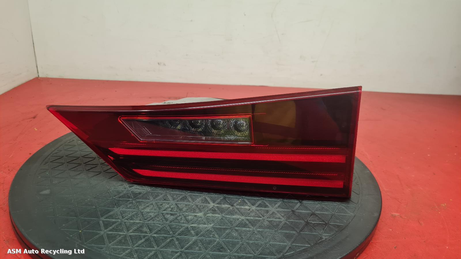 View Auto part R Taillight Lexus Is Series 2014