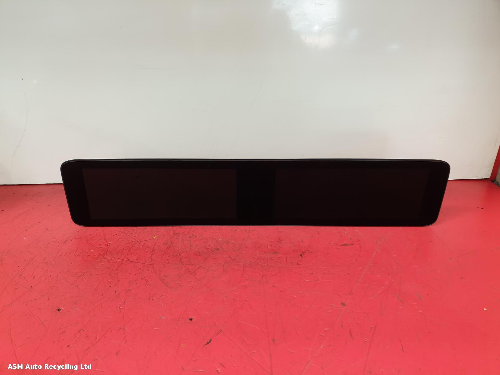 View Auto part Radio Display Mercedes Eqc 2022