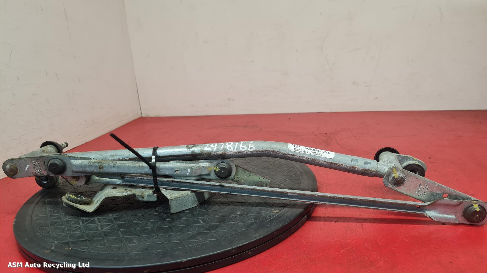View Auto part Wiper Linkage Volkswagen Passat Cc 2016