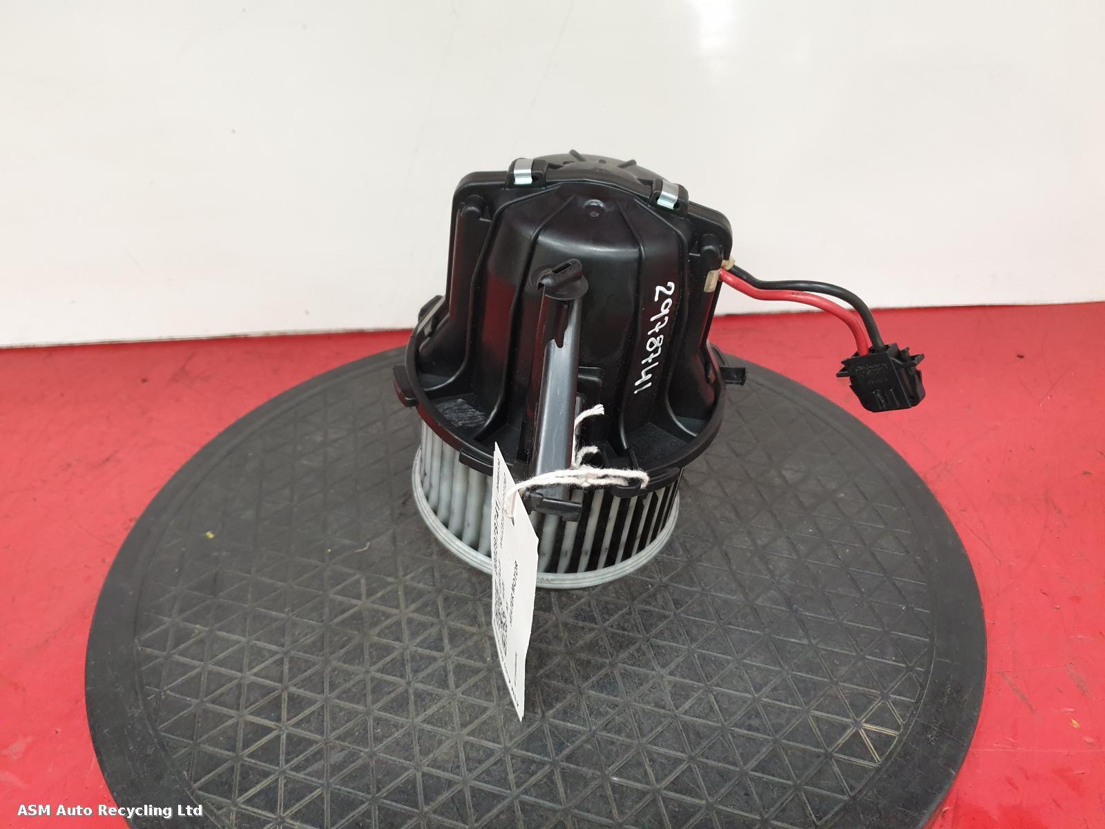 View Auto part Heater Motor/Assembly Audi A5 2007