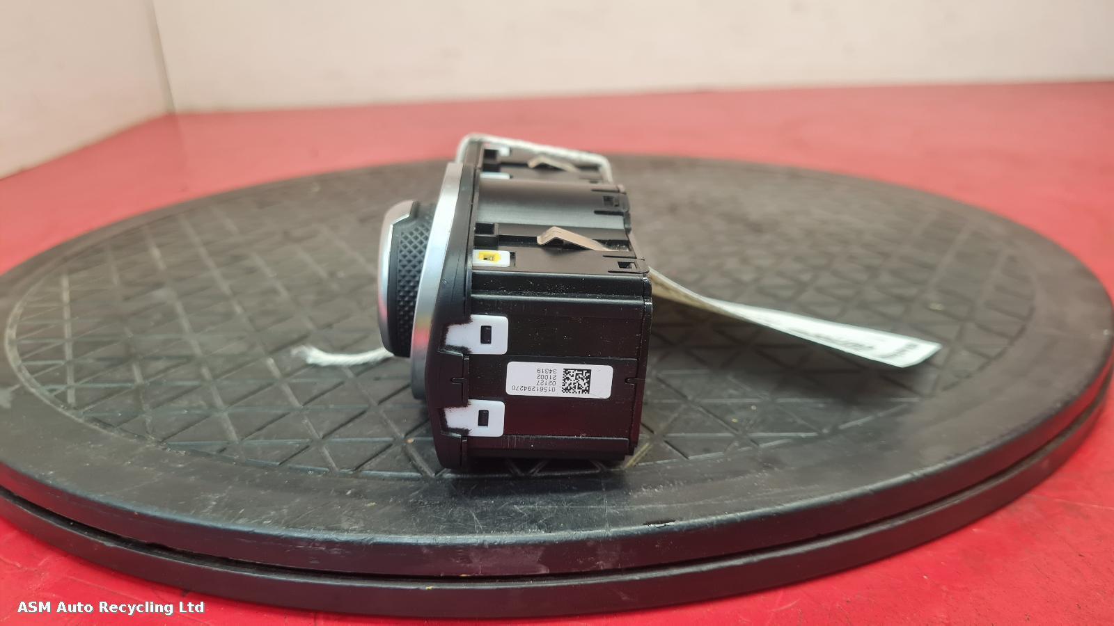View Auto part Headlight Switch Alfa Romeo Stelvio 2020