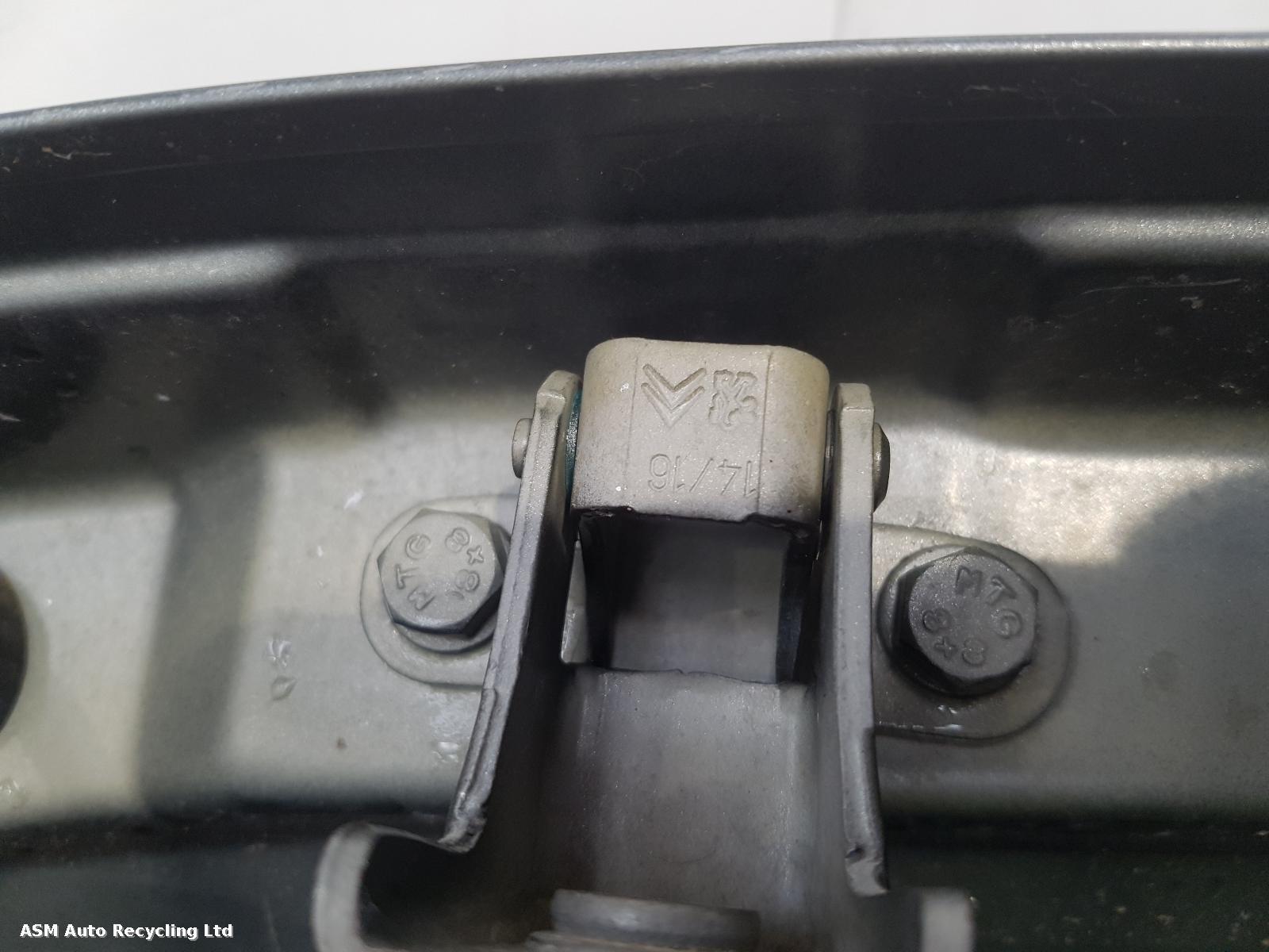 View Auto part Bootlid/Tailgate Citroen C4 Cactus 2017