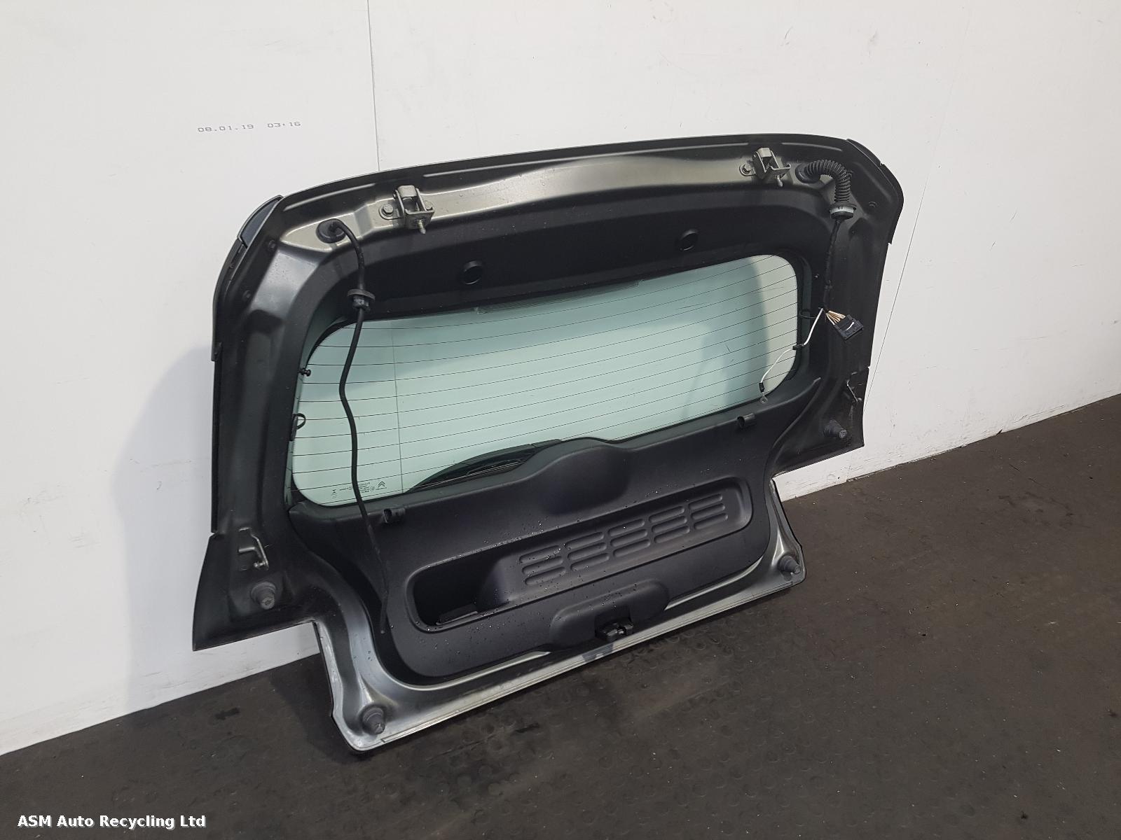 View Auto part Bootlid/Tailgate Citroen C4 Cactus 2017