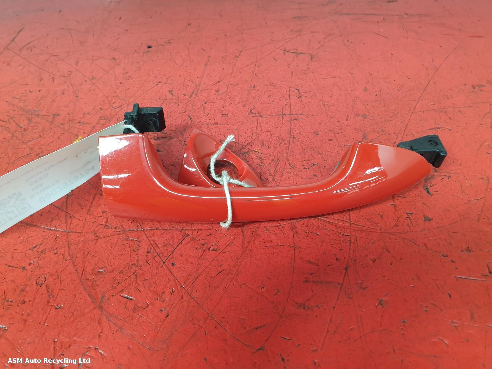 View Auto part Door Handle Kia Ceed 2016