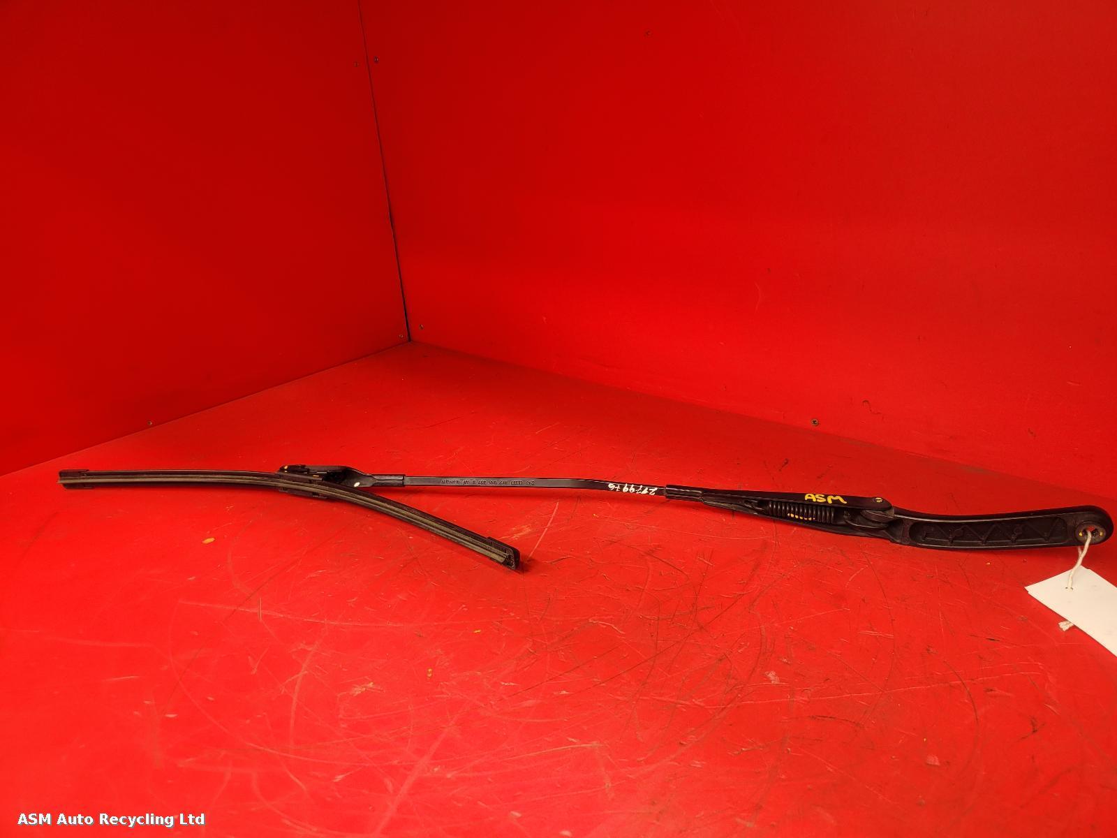 View Auto part Wiper Arm Audi A5 2007