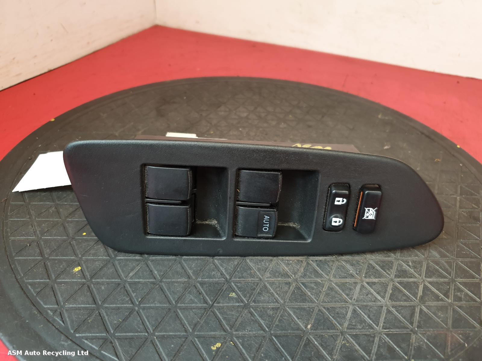 View Auto part Elect. Window Switch Toyota Auris 2008