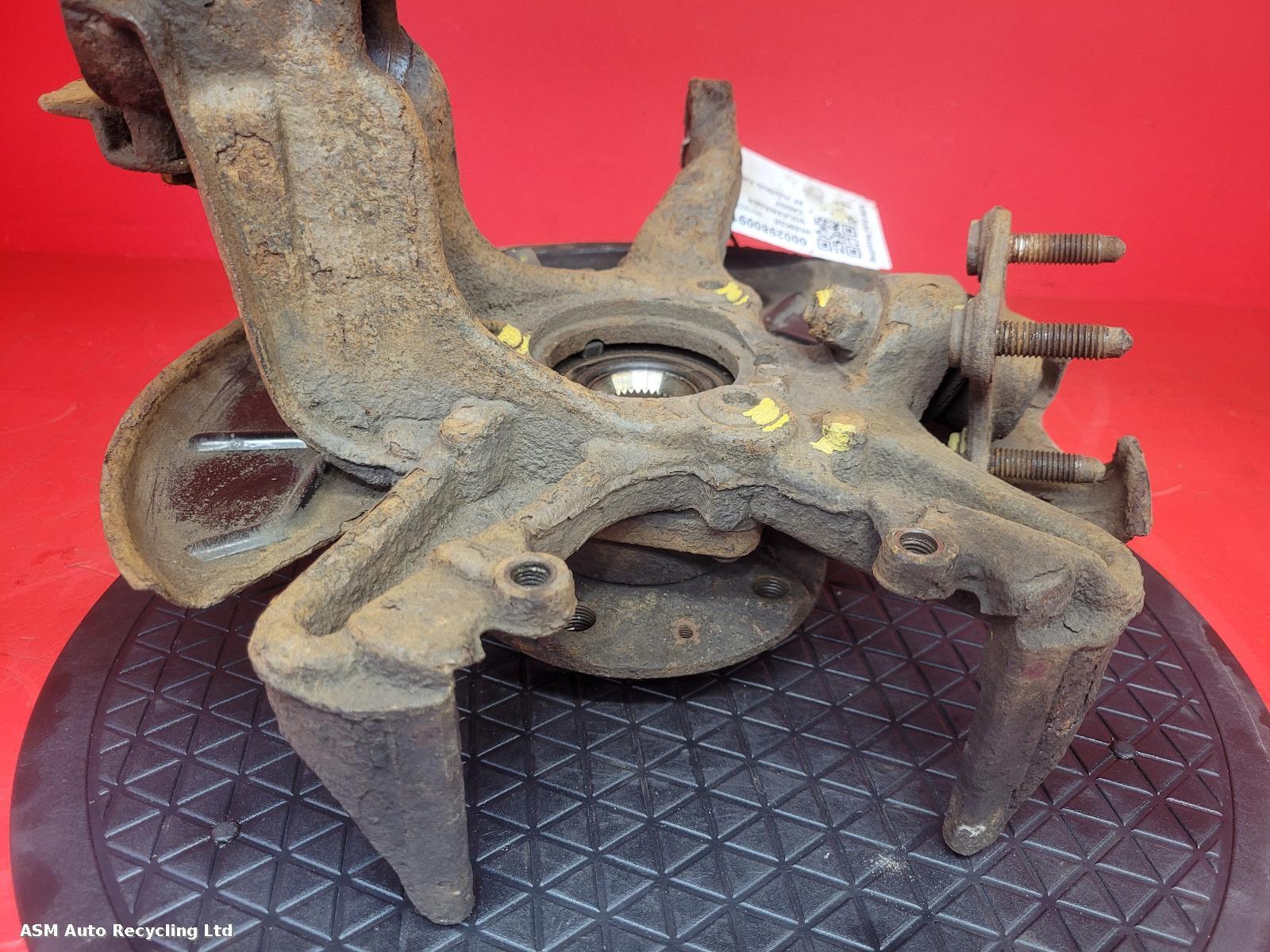 View Auto part RF Hub/Stub Axle Assembly Volkswagen Caddy 2009