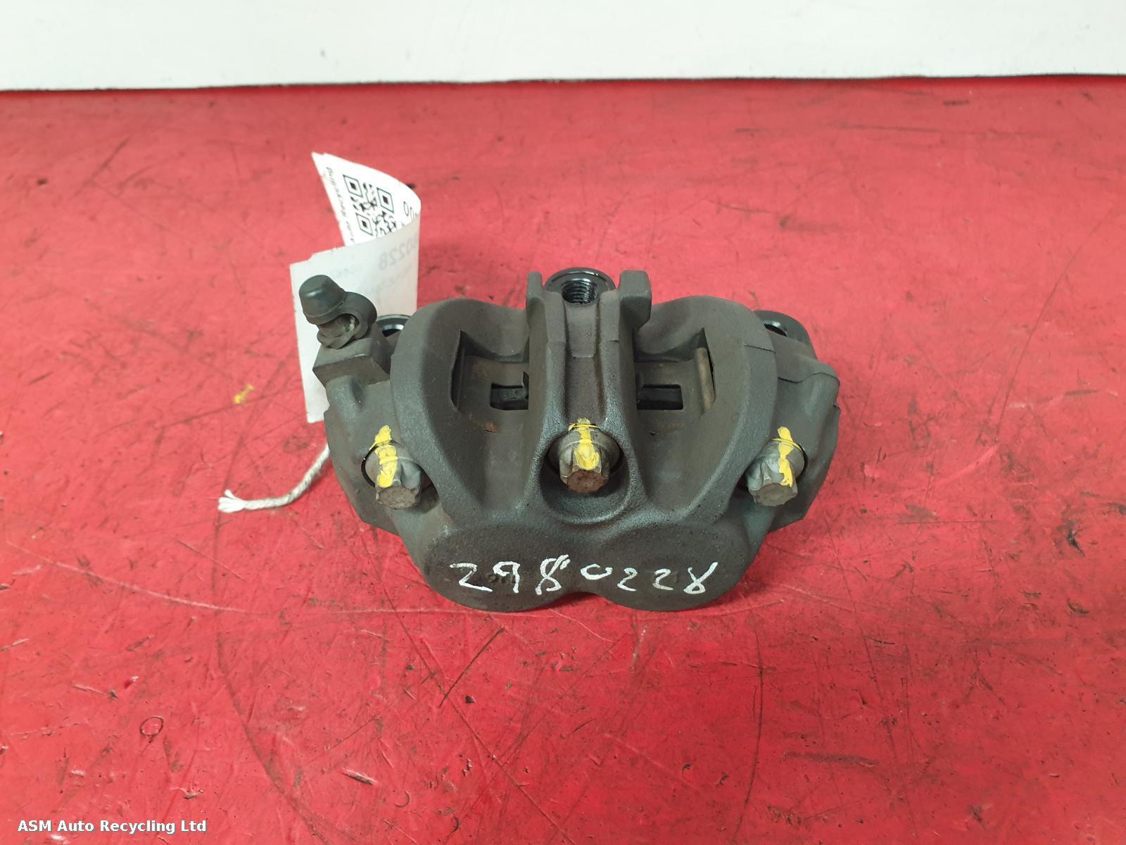View Auto part Caliper Honda Cb 125r 2020