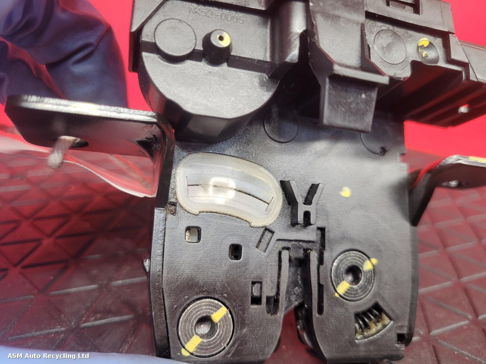 View Auto part Bootlid/Tailgate Lock Renault Clio 2009