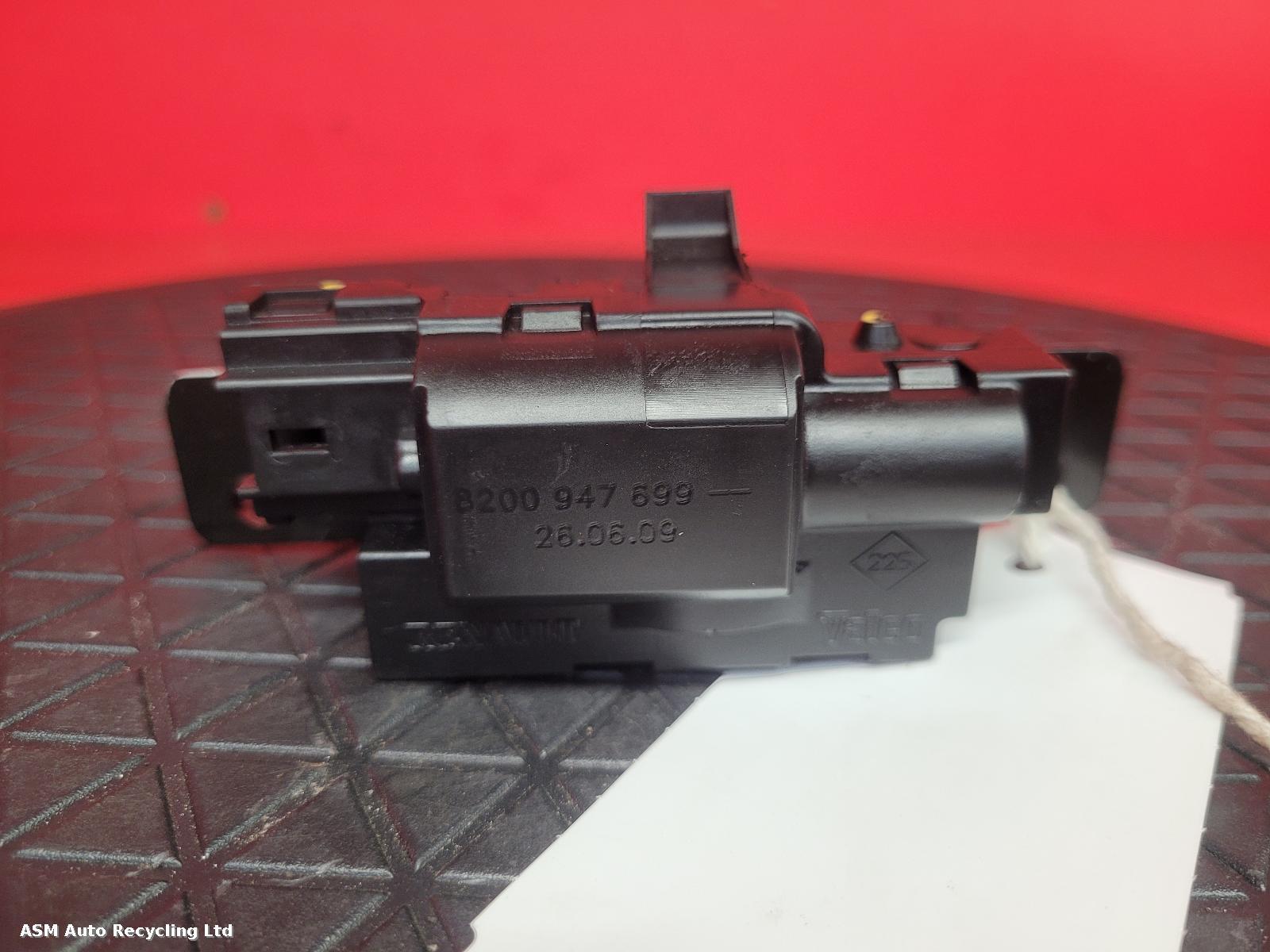 View Auto part Bootlid/Tailgate Lock Renault Clio 2009