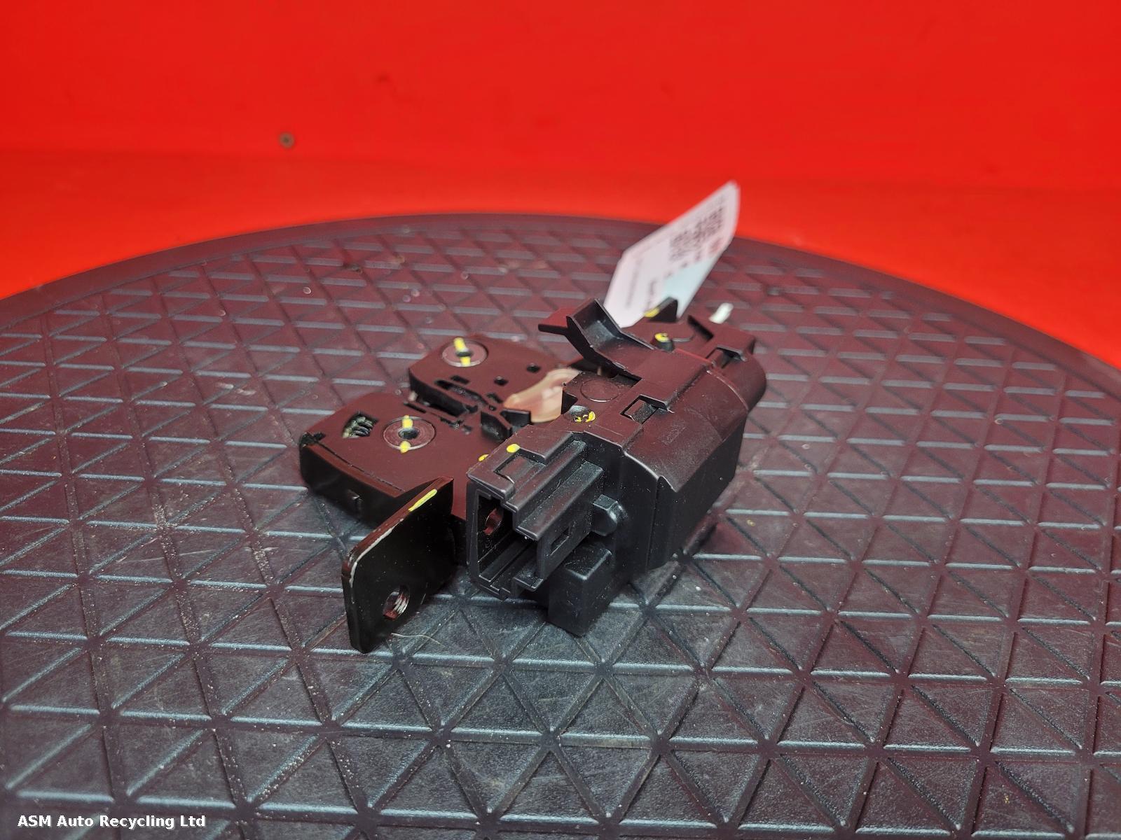 View Auto part Bootlid/Tailgate Lock Renault Clio 2009
