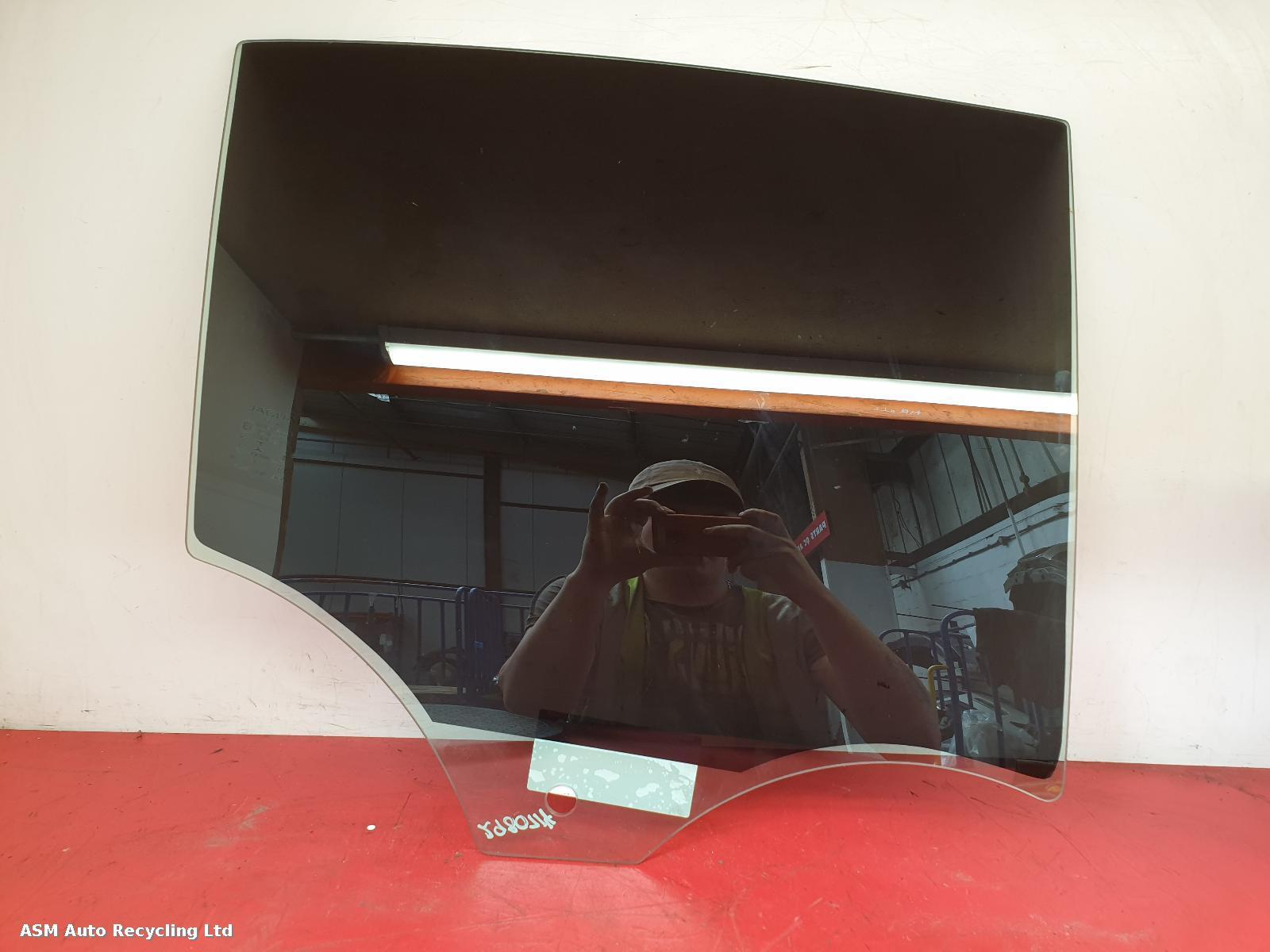View Auto part RR Door Window Jaguar I-pace 2019