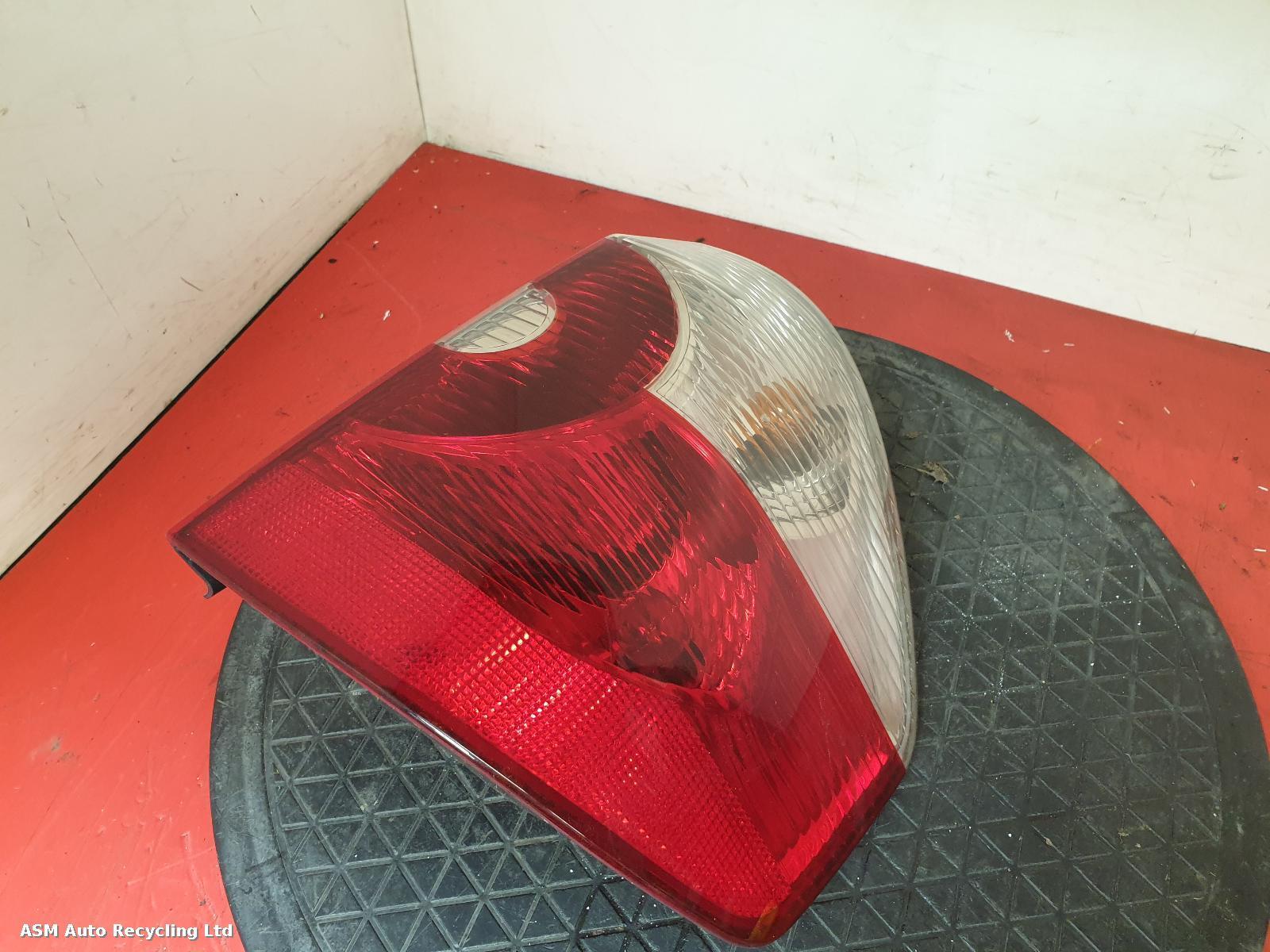 View Auto part R Taillight Bmw X3 2006