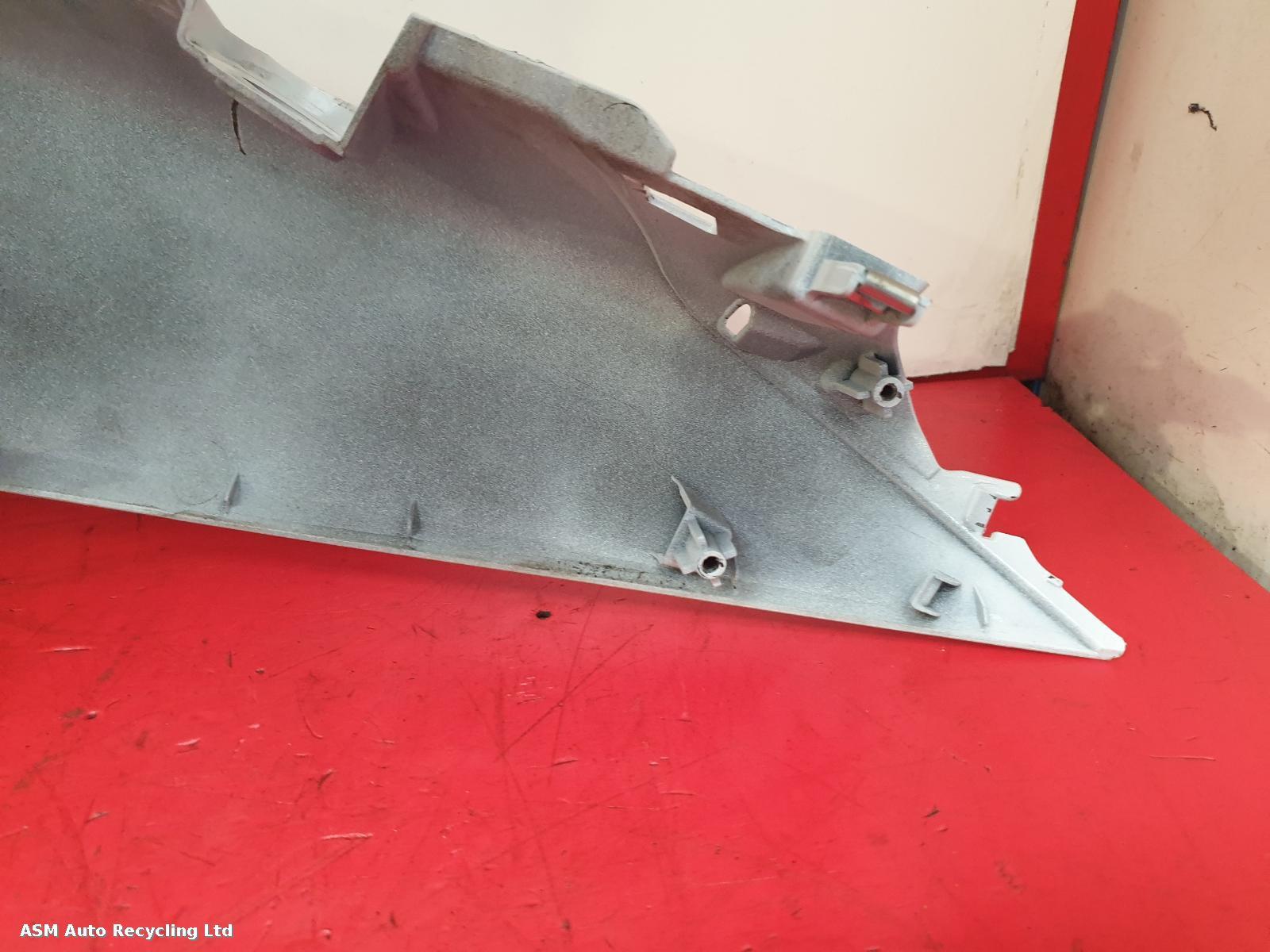 View Auto part Side Panel Right Honda Sh 125 2021